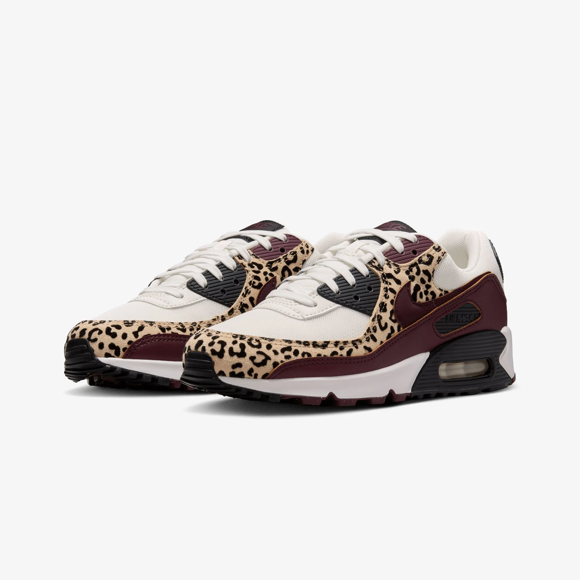 Nike | AIR MAX 90 { SAIL/BURGUNDY CRUSH-BLACK Traction pods