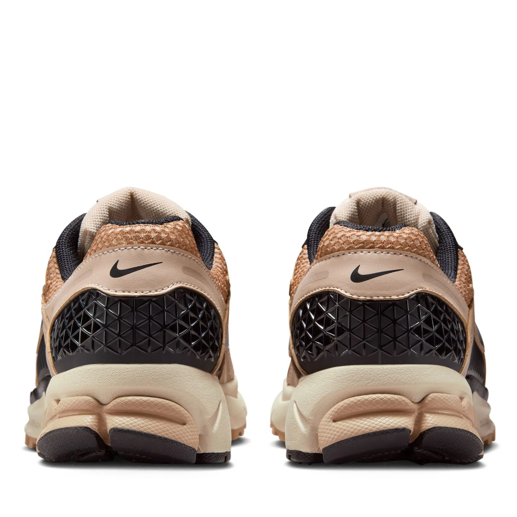 Durable Style Comfort Focus Women's Nike Zoom Vomero 5 - Sanddrift/Black