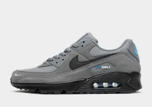 running in the park Air Max 90