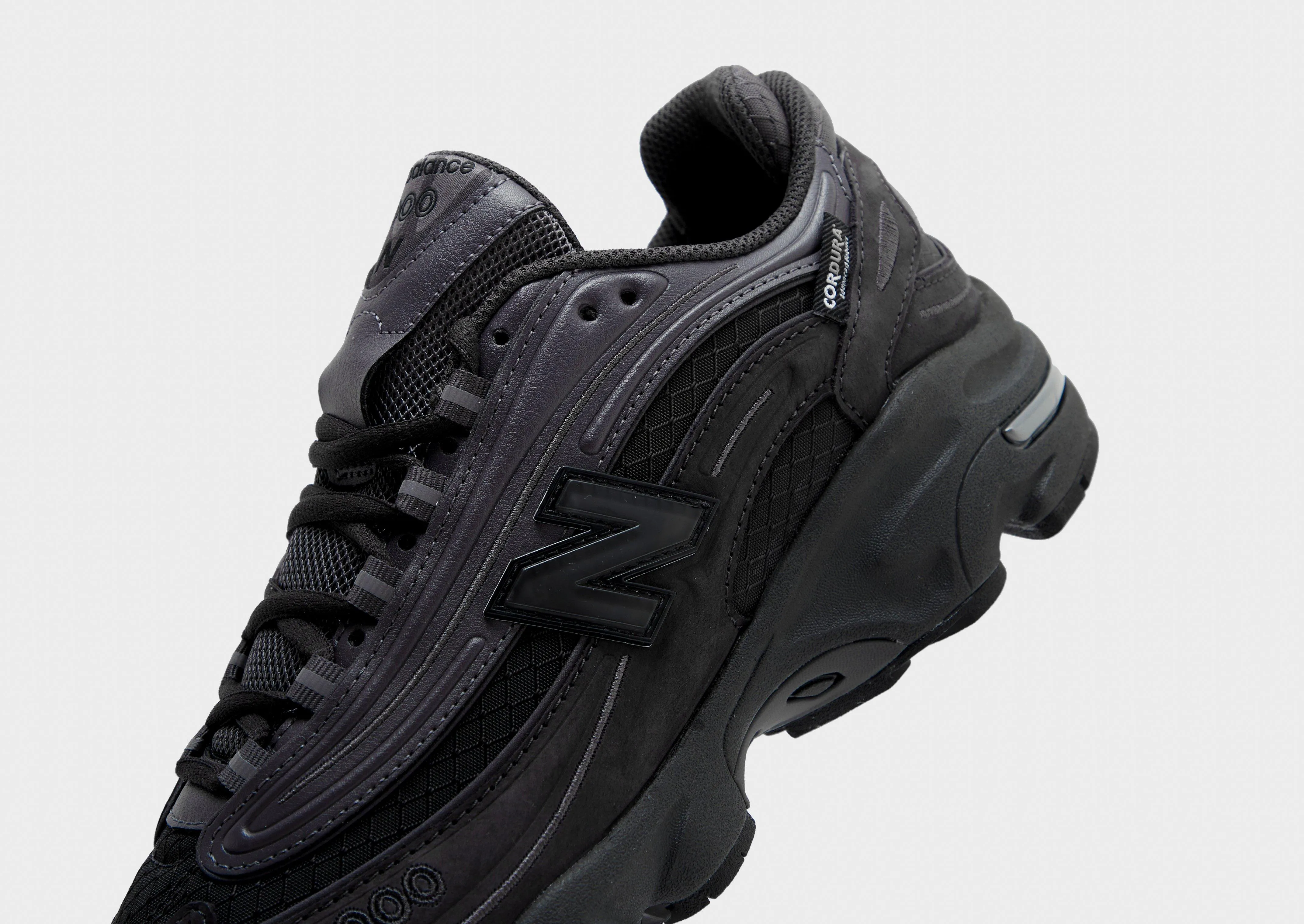 1000 one - size - fits - most shoes