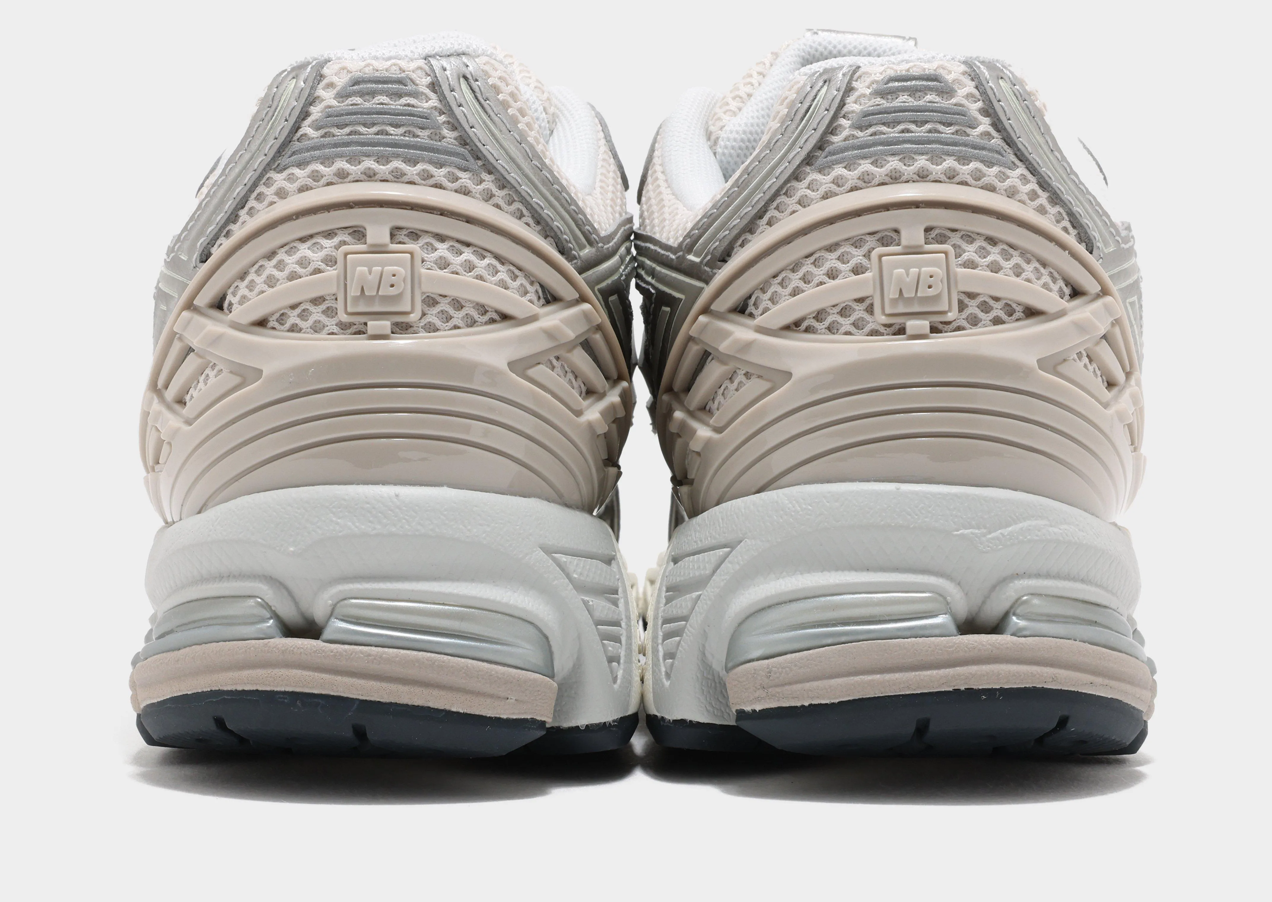 1906 Women's Light Motion breathable fabric shoes