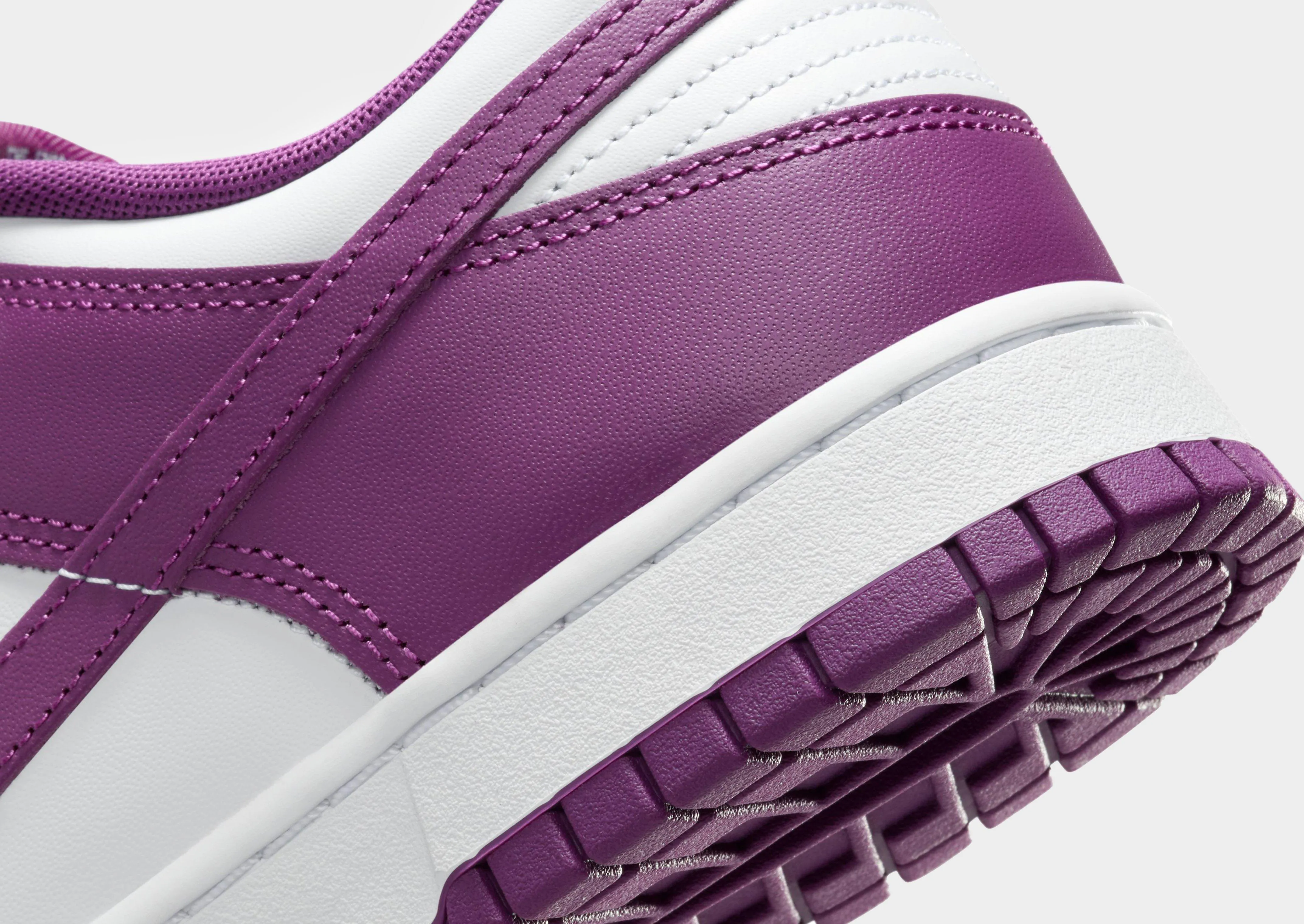 Soft Surface Comfort Straps Dunk Low Retro