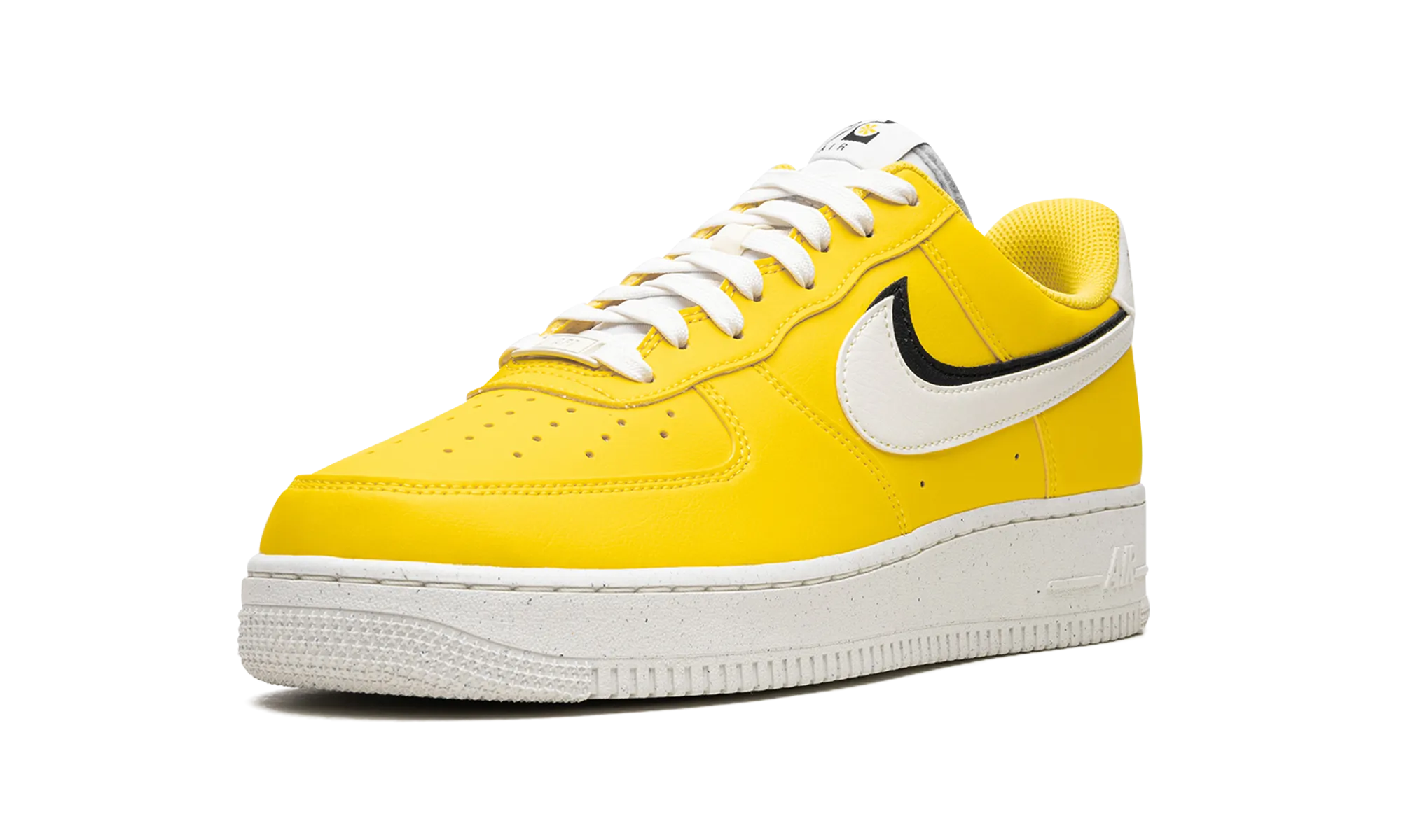 Textured Finish Anti Slip Air Force 1 Low '07 LV8 "Tour Yellow"