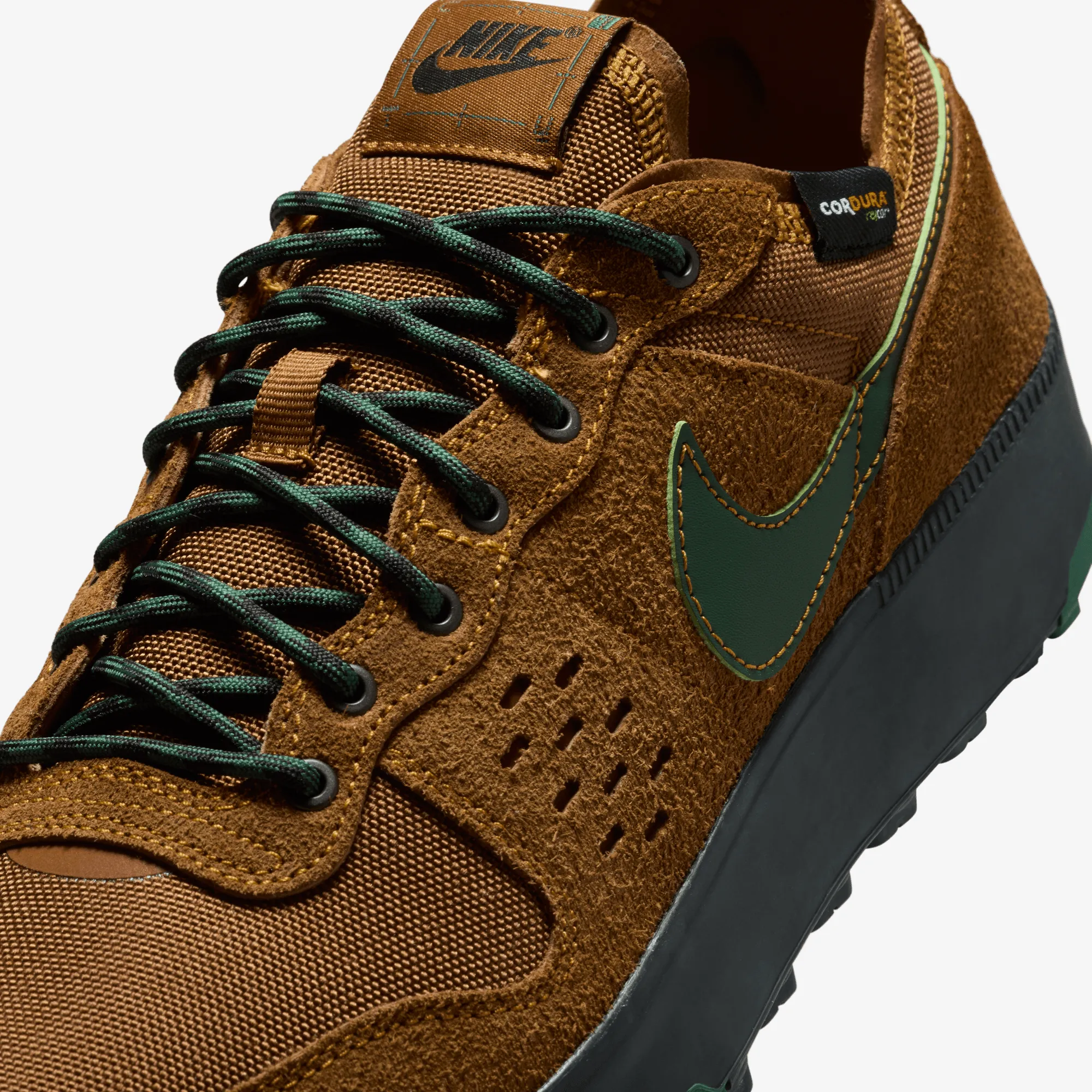 Nike | C1TY PREMIUM CORDURA? { LT BRITISH TAN/FIR-BLACK Hygienic Footbed Coating Impact Resistant Toe Cap