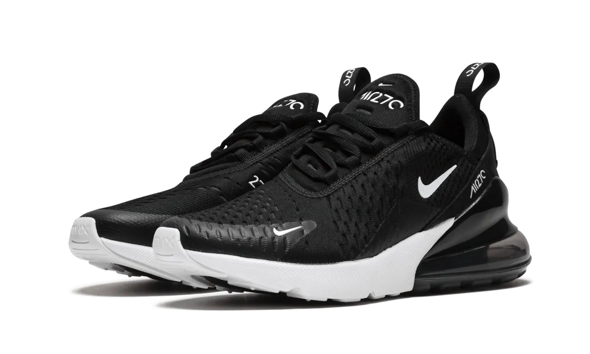 AIR MAX 270 WMNS running with a high - top design