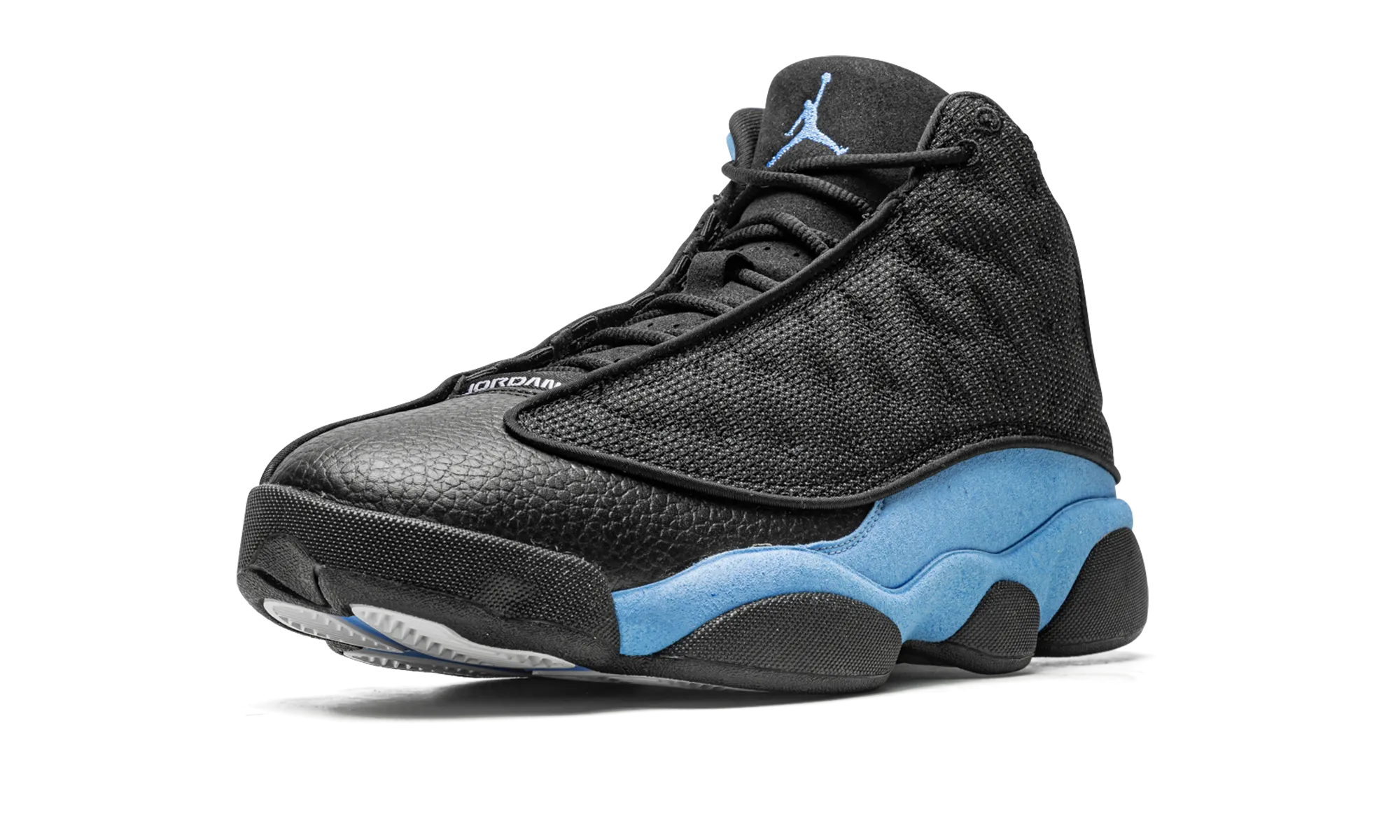 Seamless Upper Engineering Air Jordan 13 "University Blue"
