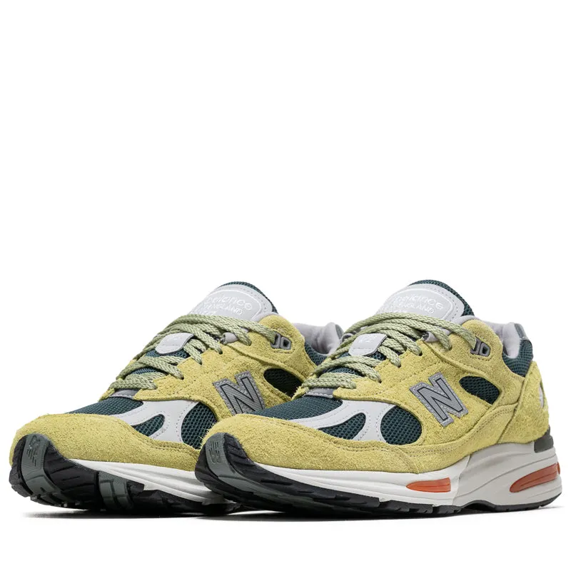 New Balance Made In UK 991v2 'Grape Sorbet' - Beechnut/Trekking Green Hyper Durable Rubber Compound
