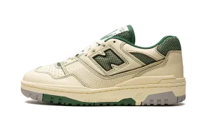 Air Cushioning senior athletic shoes 550 "Aim?? Leon Dore - Masaryk Community Gym - Green"
