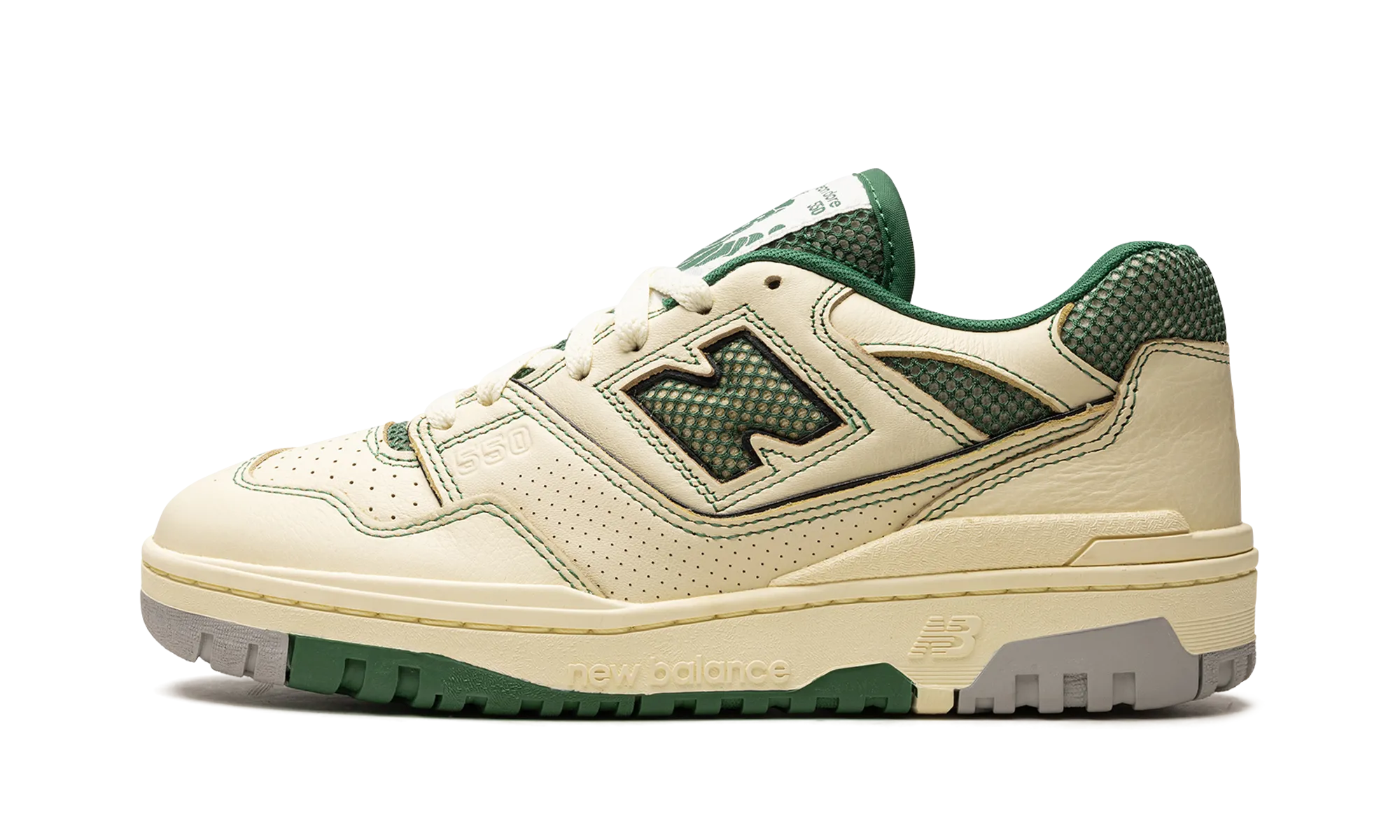 Air Cushioning senior athletic shoes 550 "Aim?? Leon Dore - Masaryk Community Gym - Green"