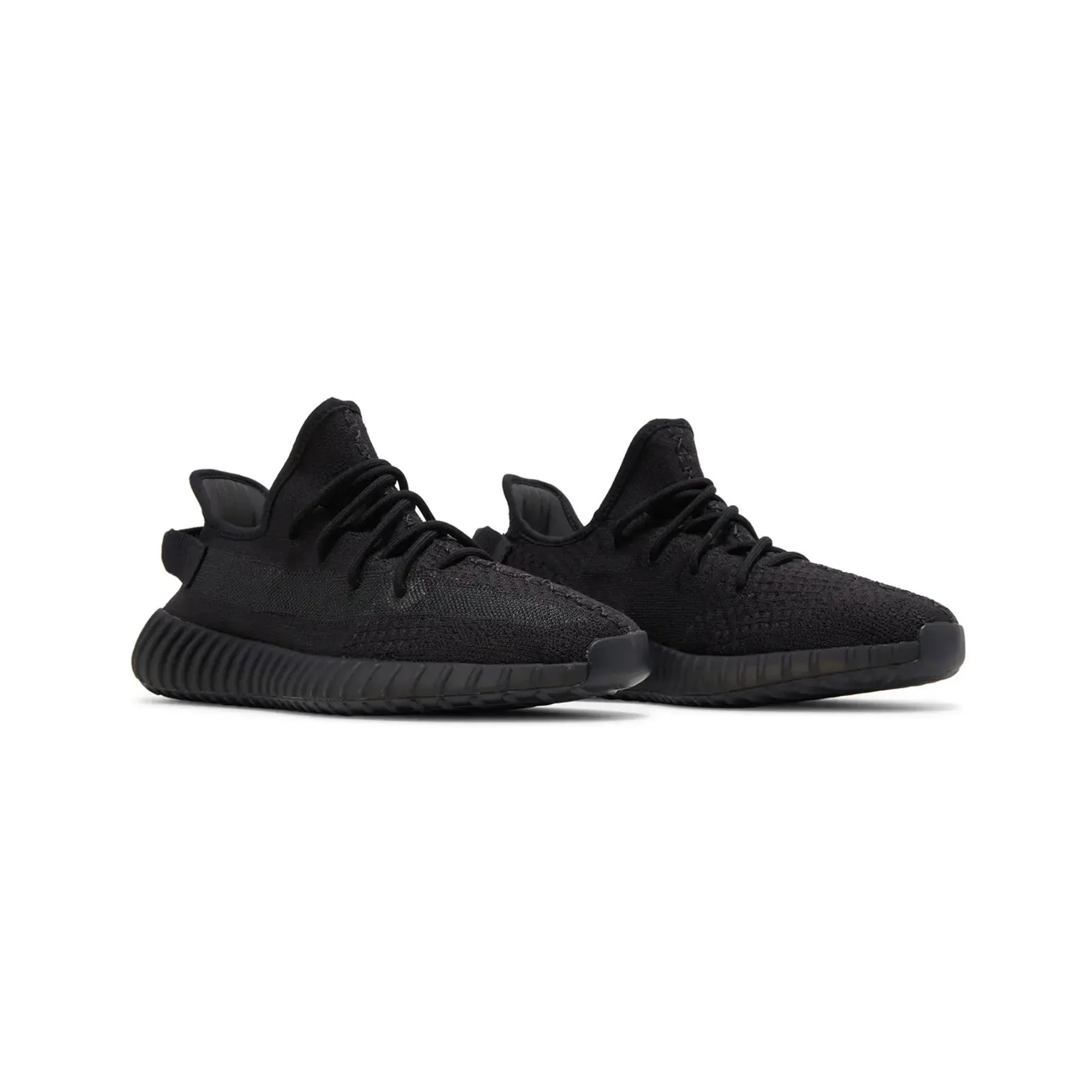 Yeezy Boost 350 V2 'Onyx' Workout Gear