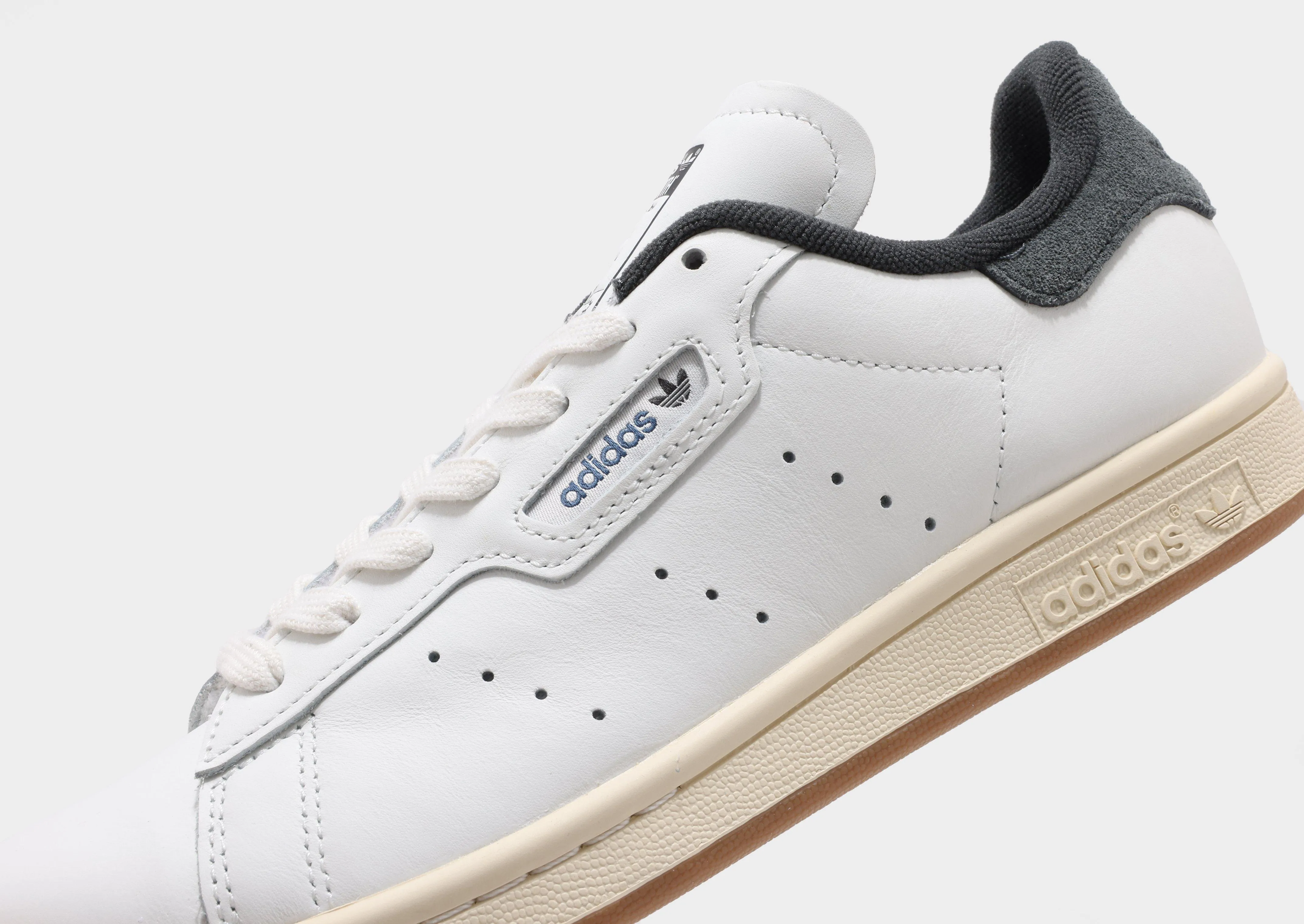 Stan Smith Stitch Down Technique