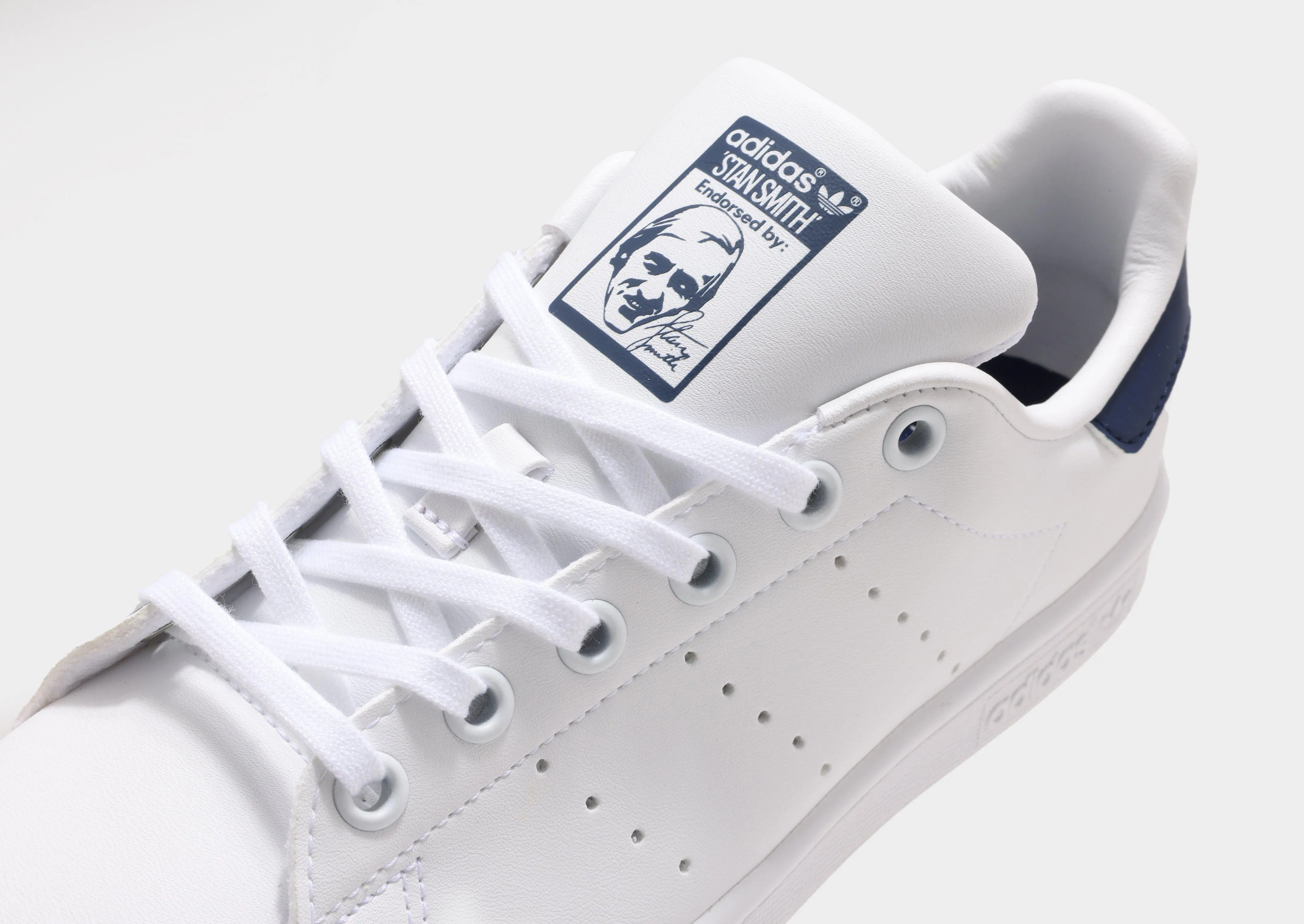Stan Smith Junior's Street Casual