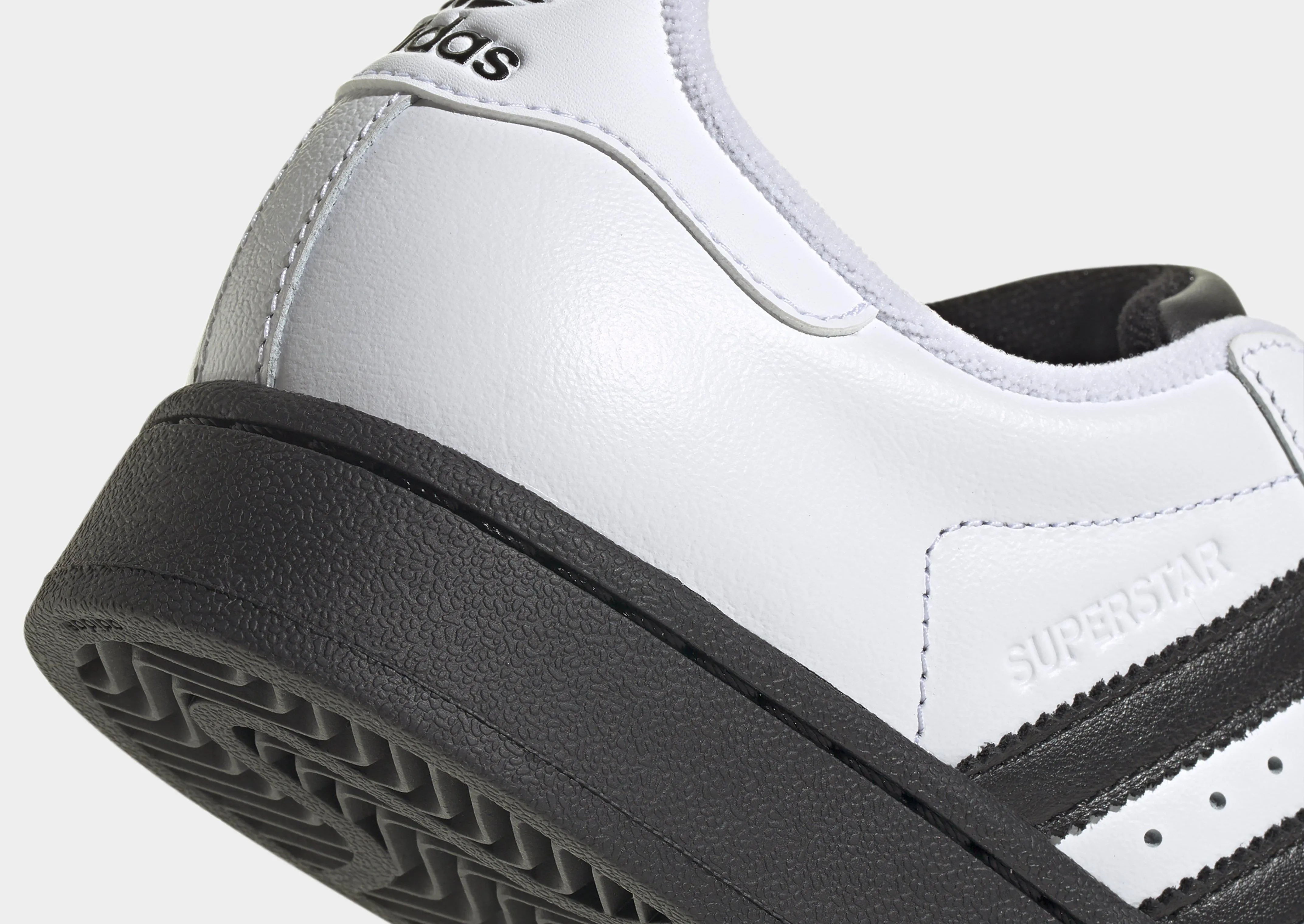 Superstar II Junior's Easy Go Ergonomic Footbed Design