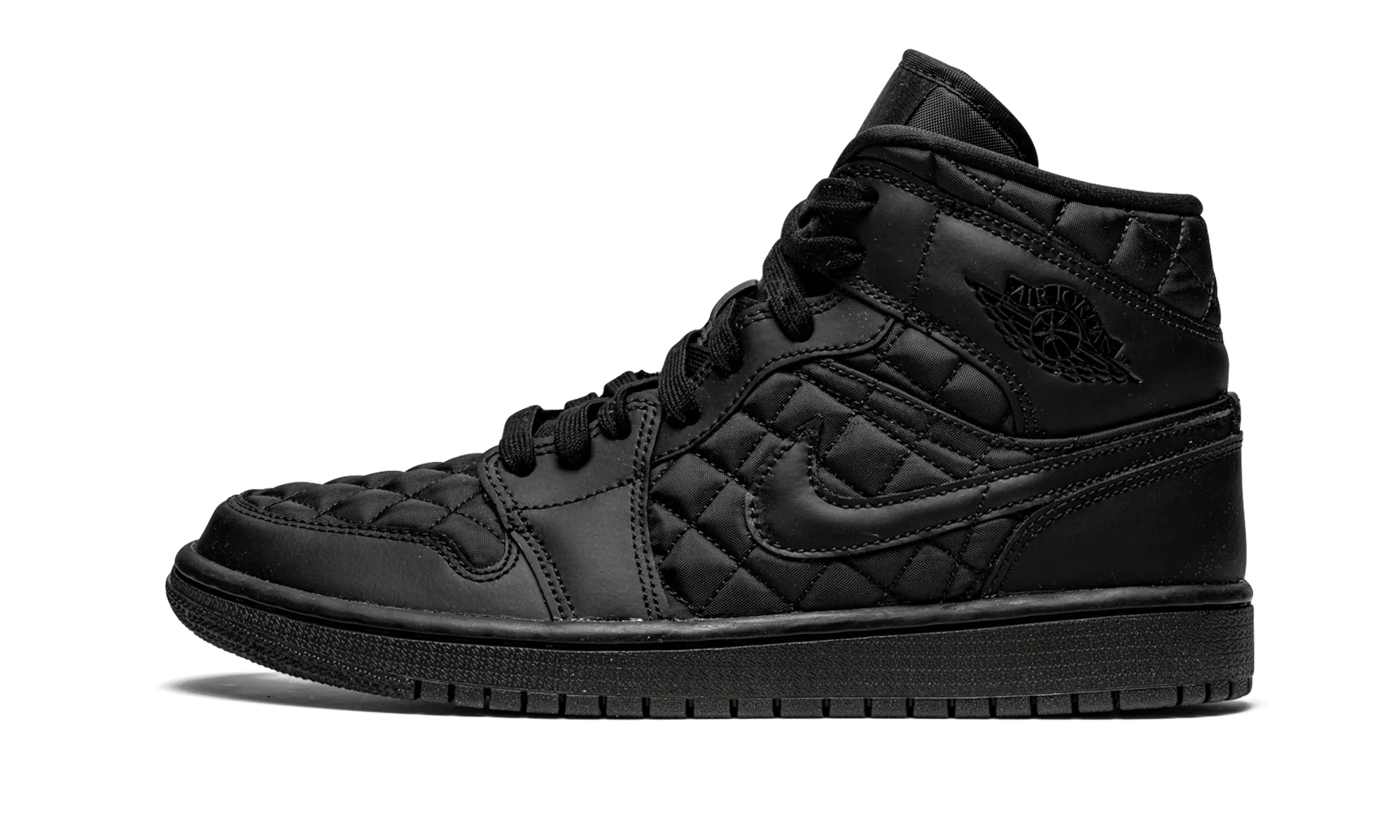 Durability Tested Layered Traction Grid AIR JORDAN 1 MID QUILTED WMNS "Black"