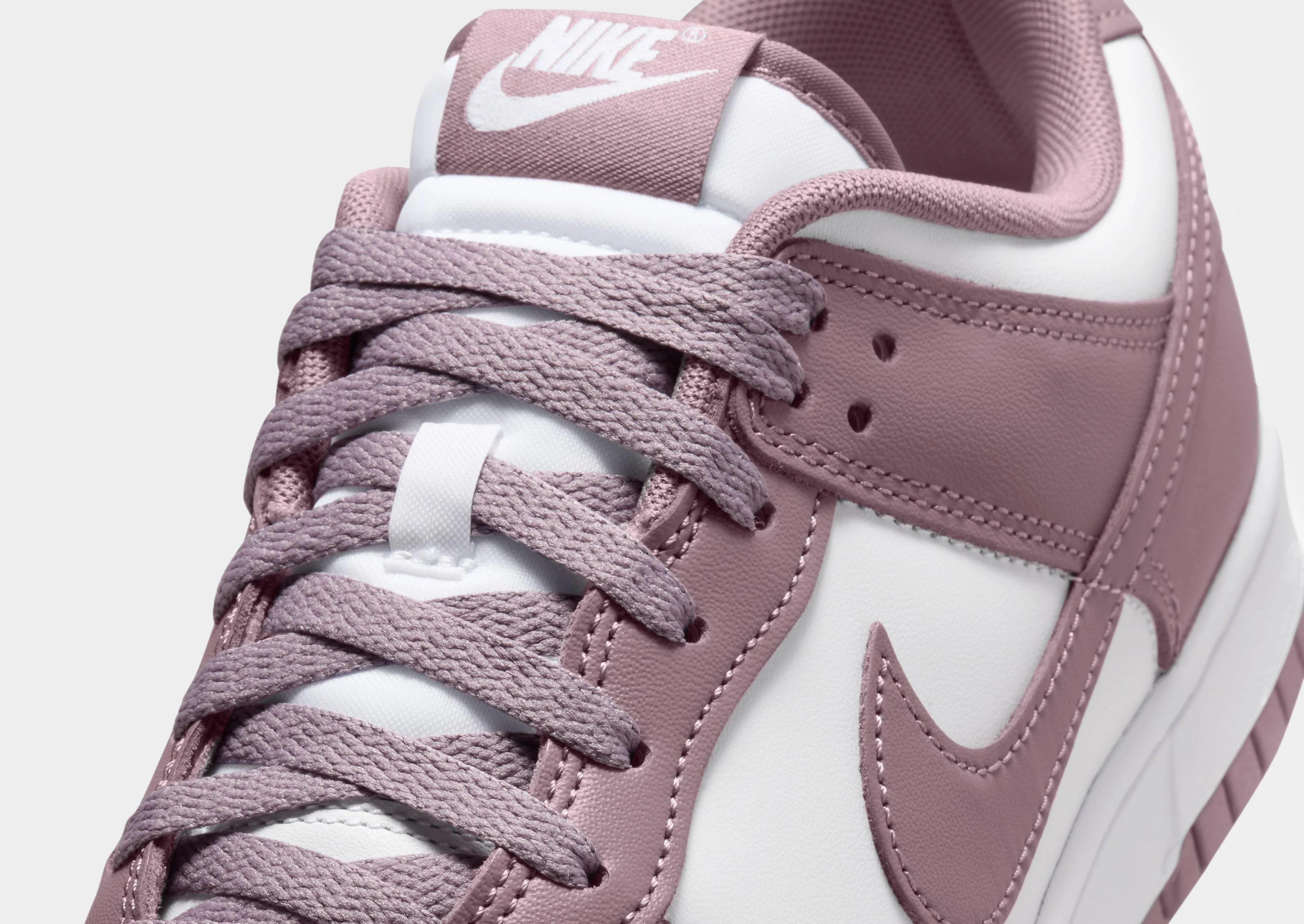 Dunk Low Retro foam Easy Pace