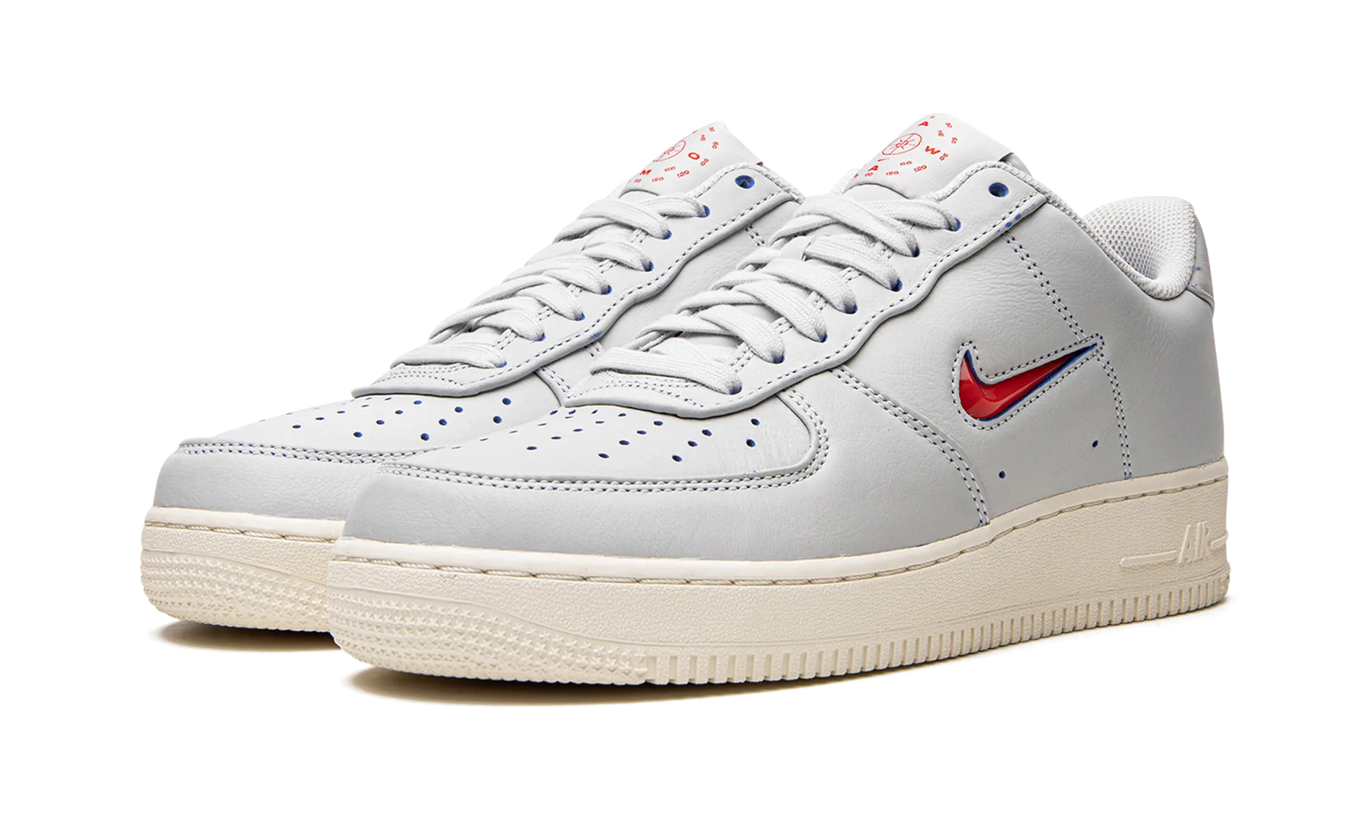Resilient Form AIR FORCE 1 '07 PRM "Jewel - Home & Away - Grey"