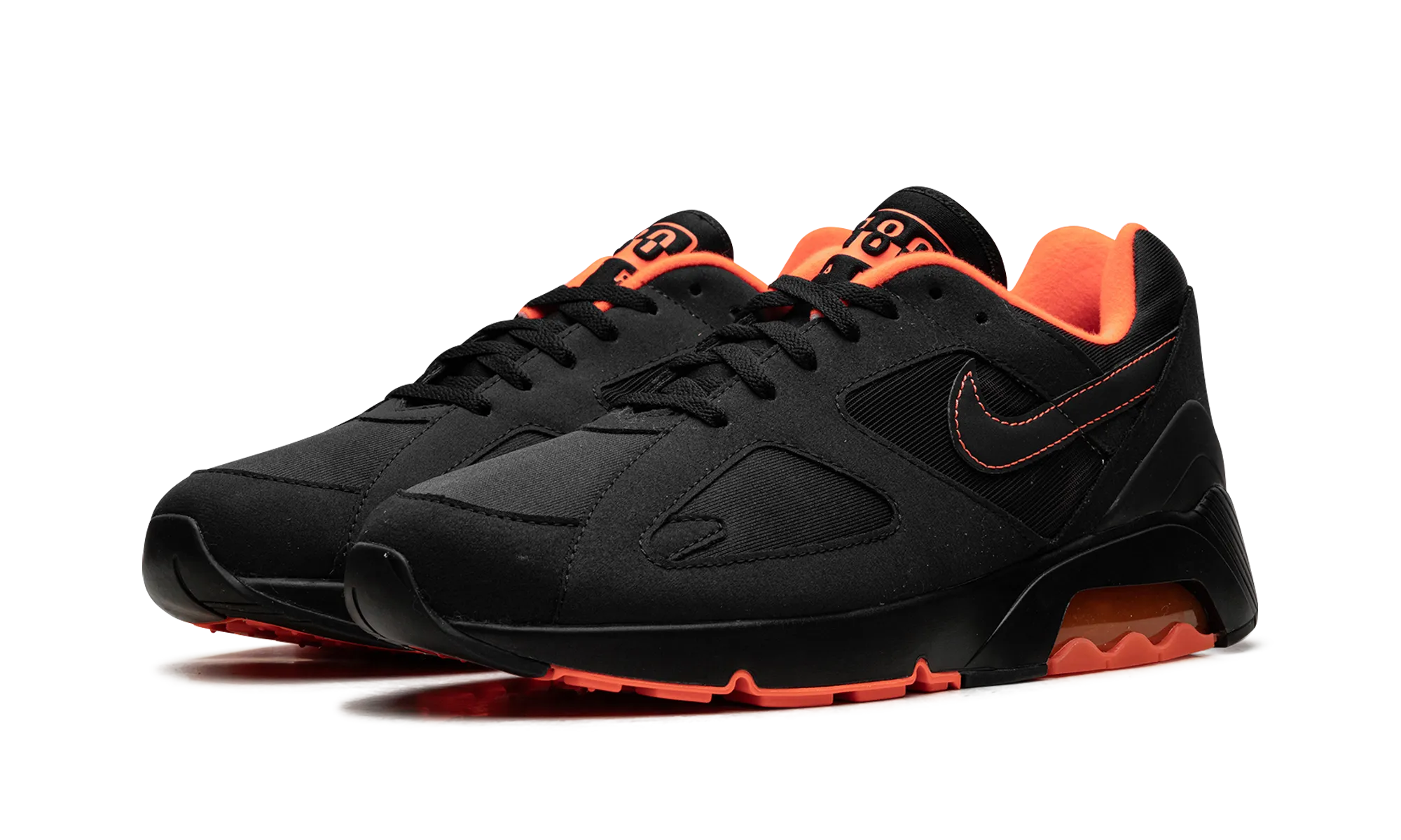 road - to - trail running shoes Air Max 180 "Hyper Crimson"