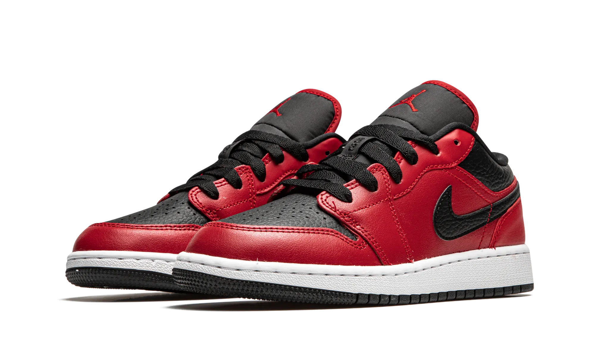 Stylish grip Air Jordan 1 Low GS "Black Pebbled"