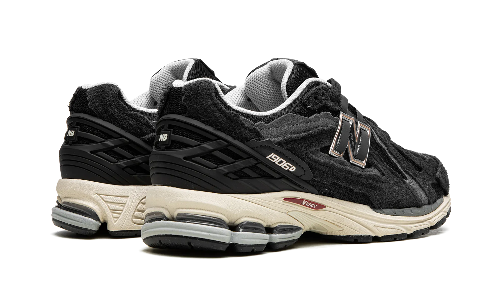1906R "Protection Pack - Black" Water Resistant Asphalt running