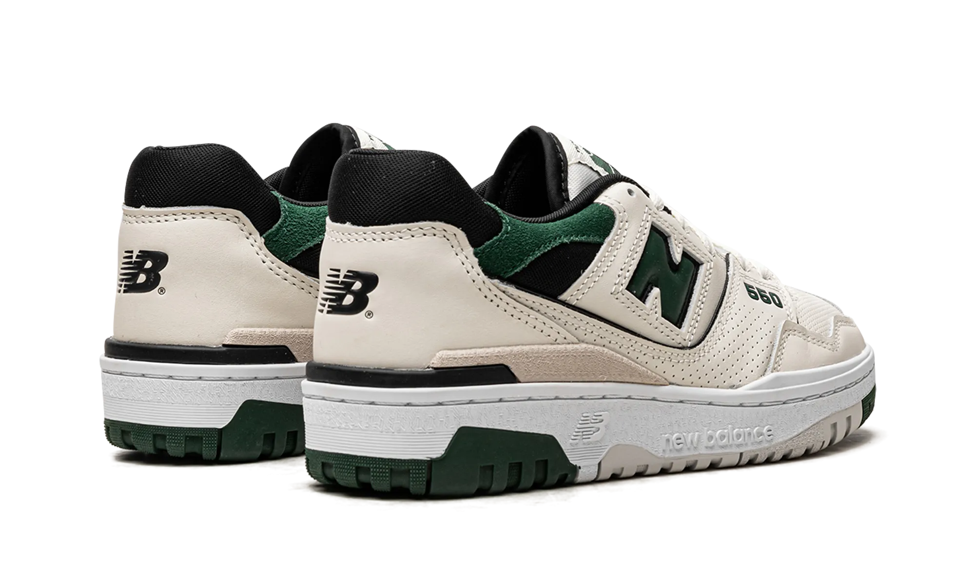 550 "Sea Salt Pine Green" rainy