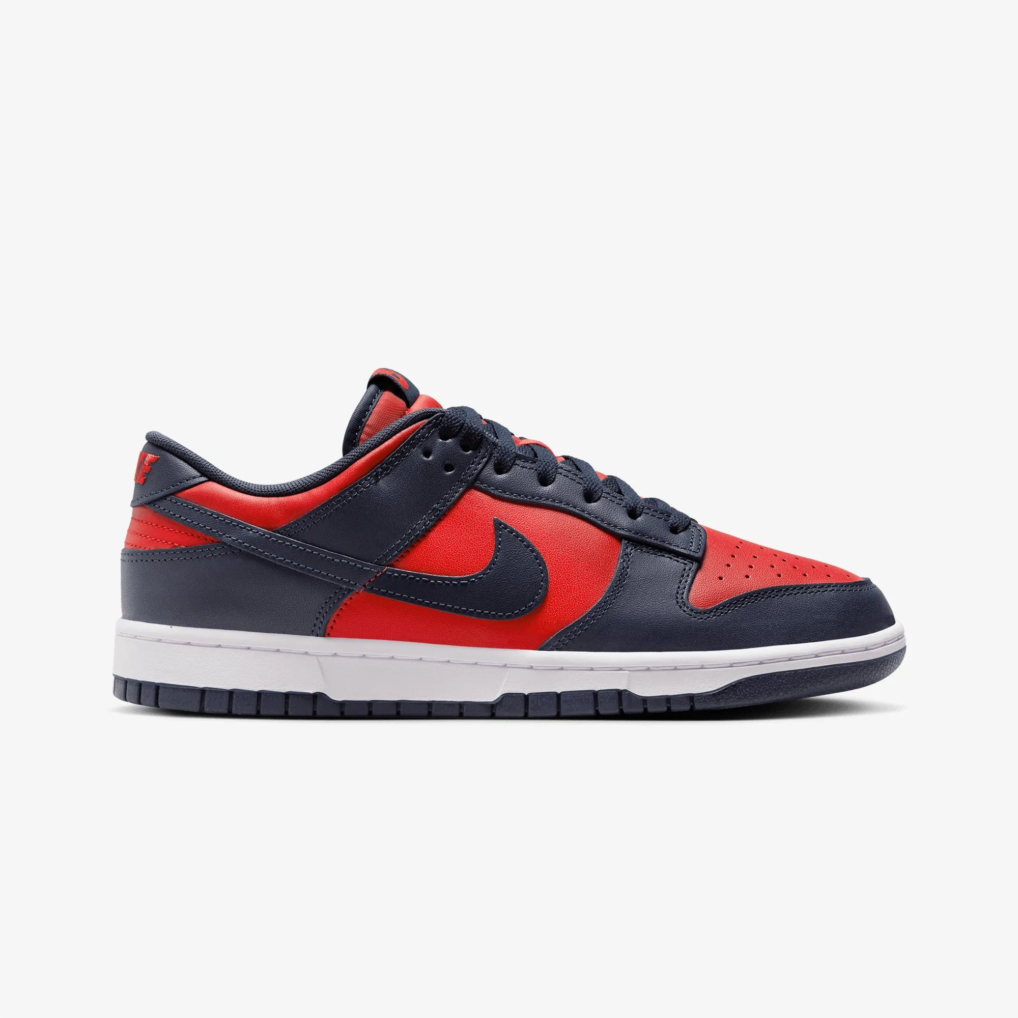 NIKE | DUNK LOW RETRO { UNIVERSITY RED/OBSIDIAN-WHITE Reliable Performance