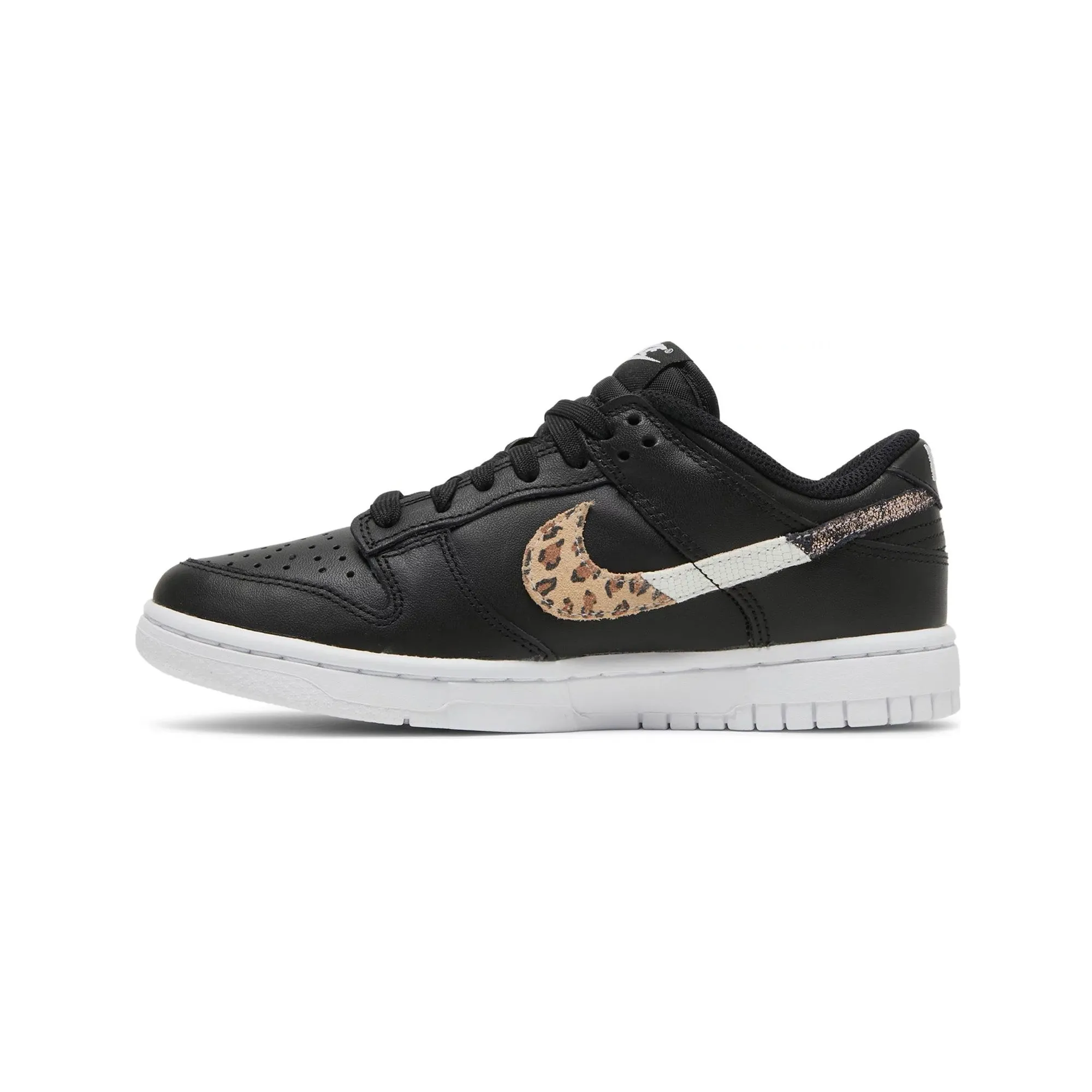 Smooth Toe Intense Workout Dunk Low SE 'Animal Instinct' Black W