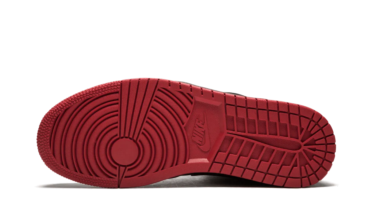 Air Jordan 1 Mid "Last Shot" Vegan Leather Construction Compression Molded Outsole