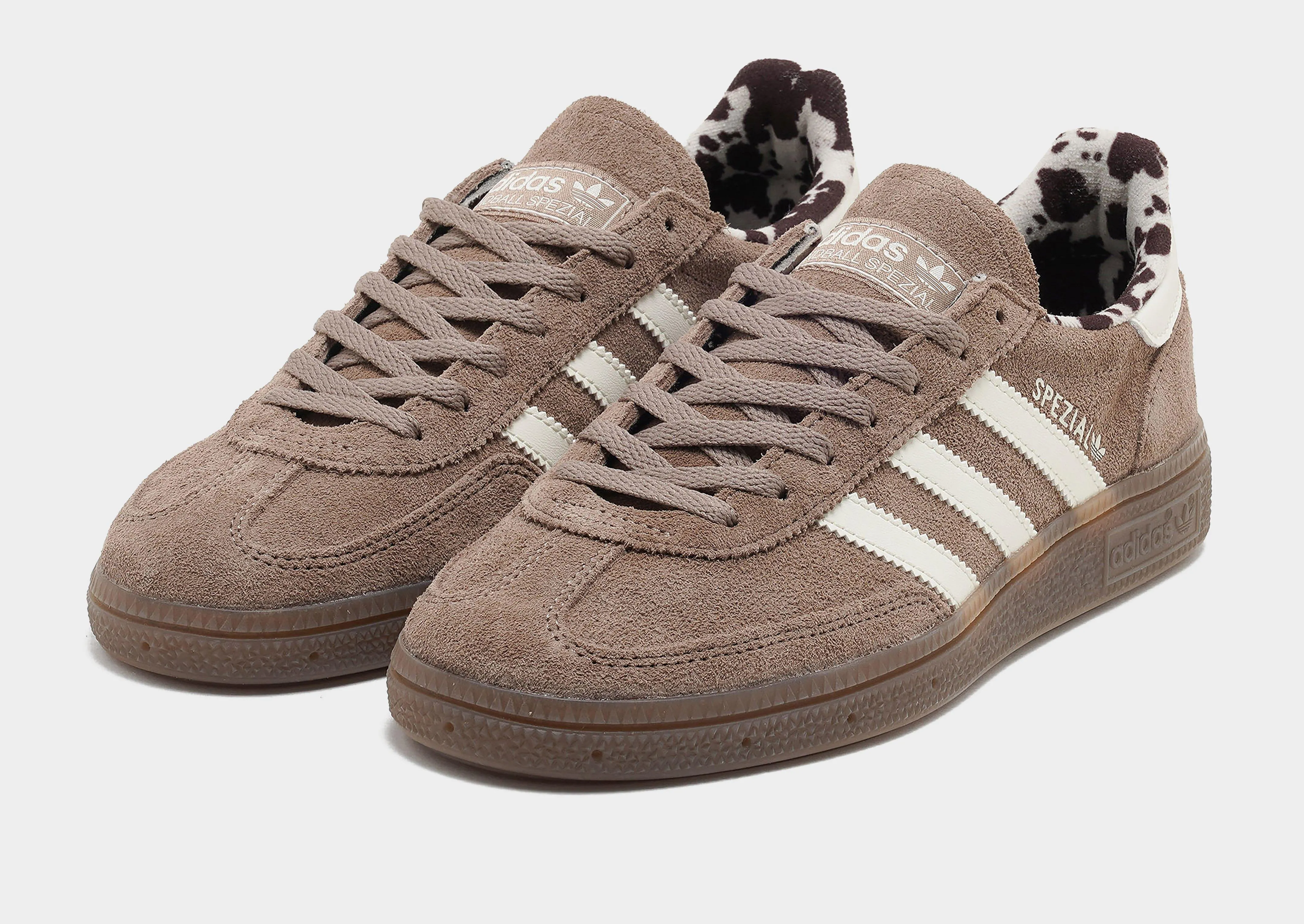 Reinforced Eyelets Design Handball Spezial Women's