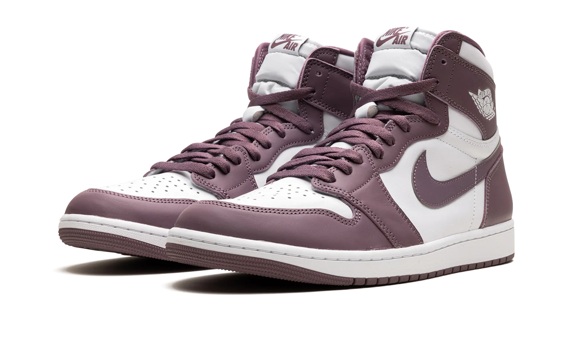 Air Jordan 1 High OG "Mauve" running sneakers