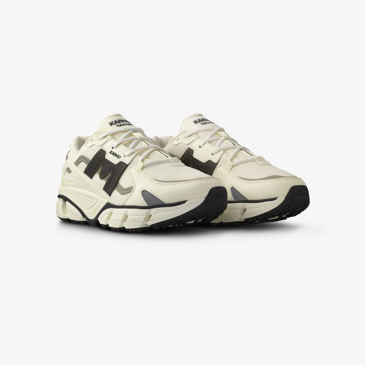 Soft Cushioning All-Weather Performance Super Fulcrum