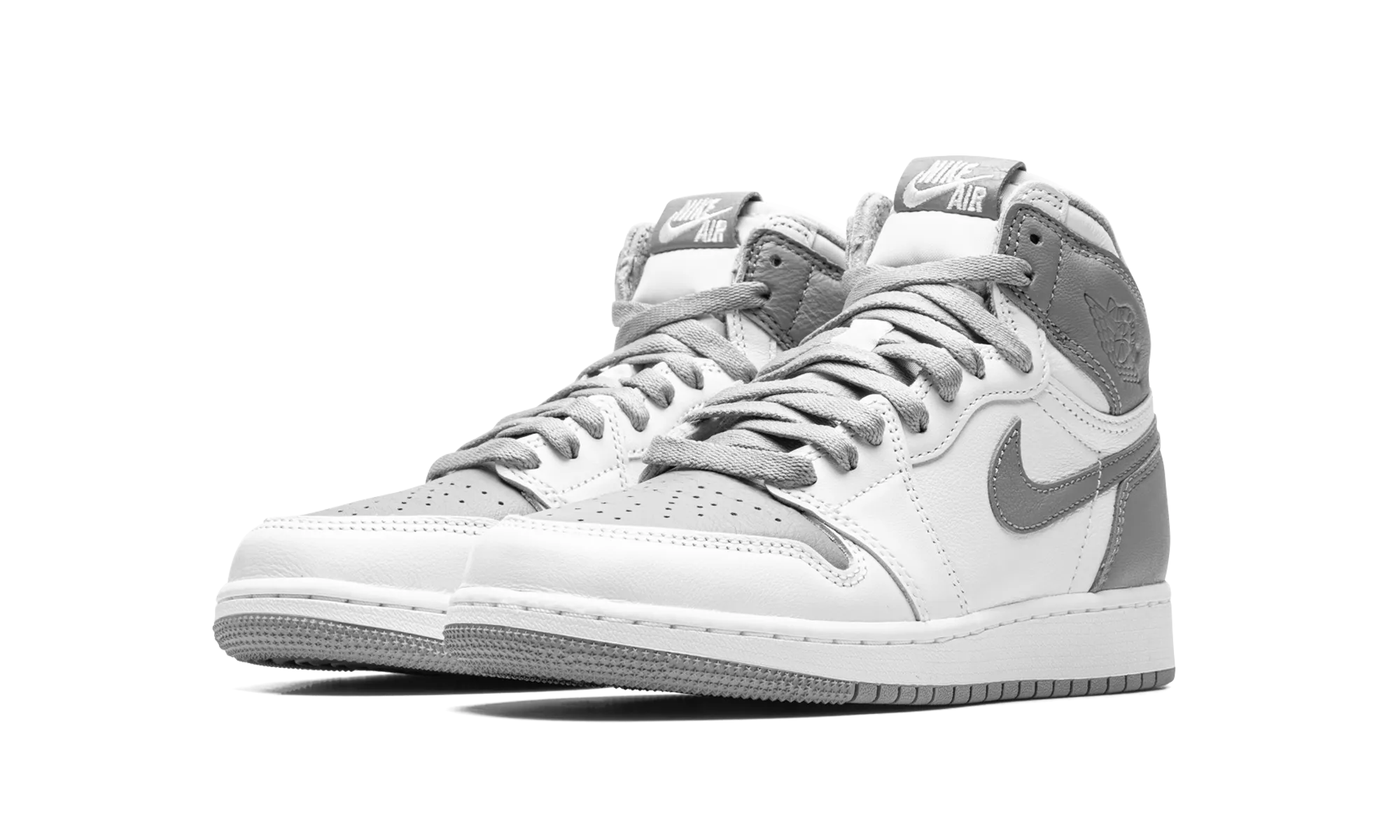 Sporty Touch Weekend Moves Air Jordan 1 Retro High Og GS "Stealth"