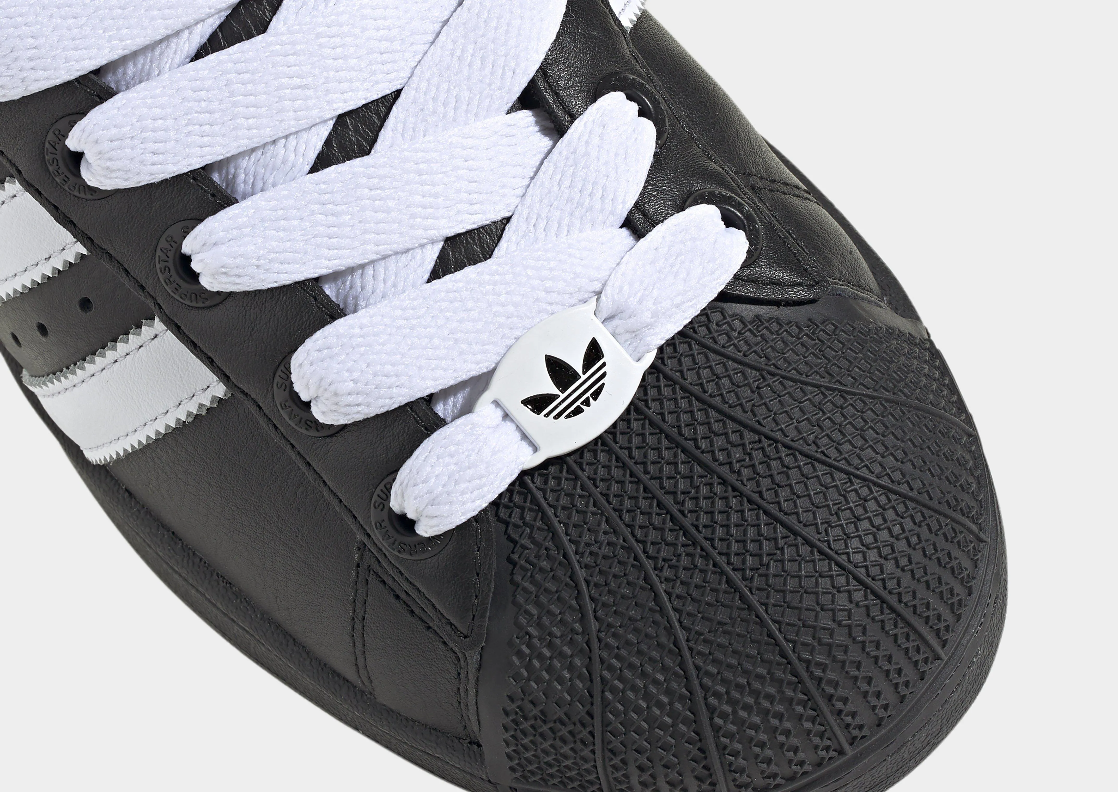 Superstar II Cushioned Feel Supportive Base