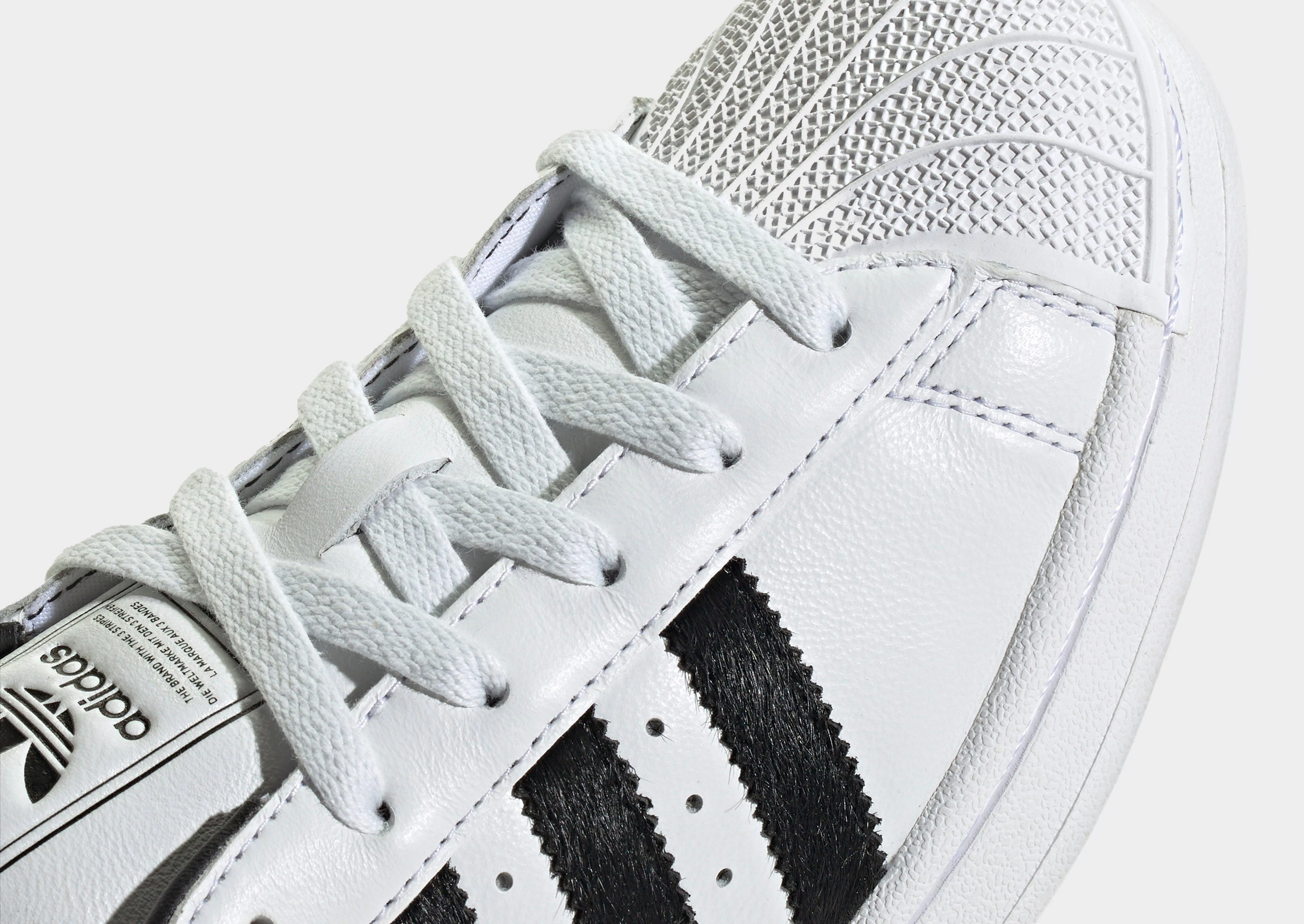 Statement flair Superstar II Women's