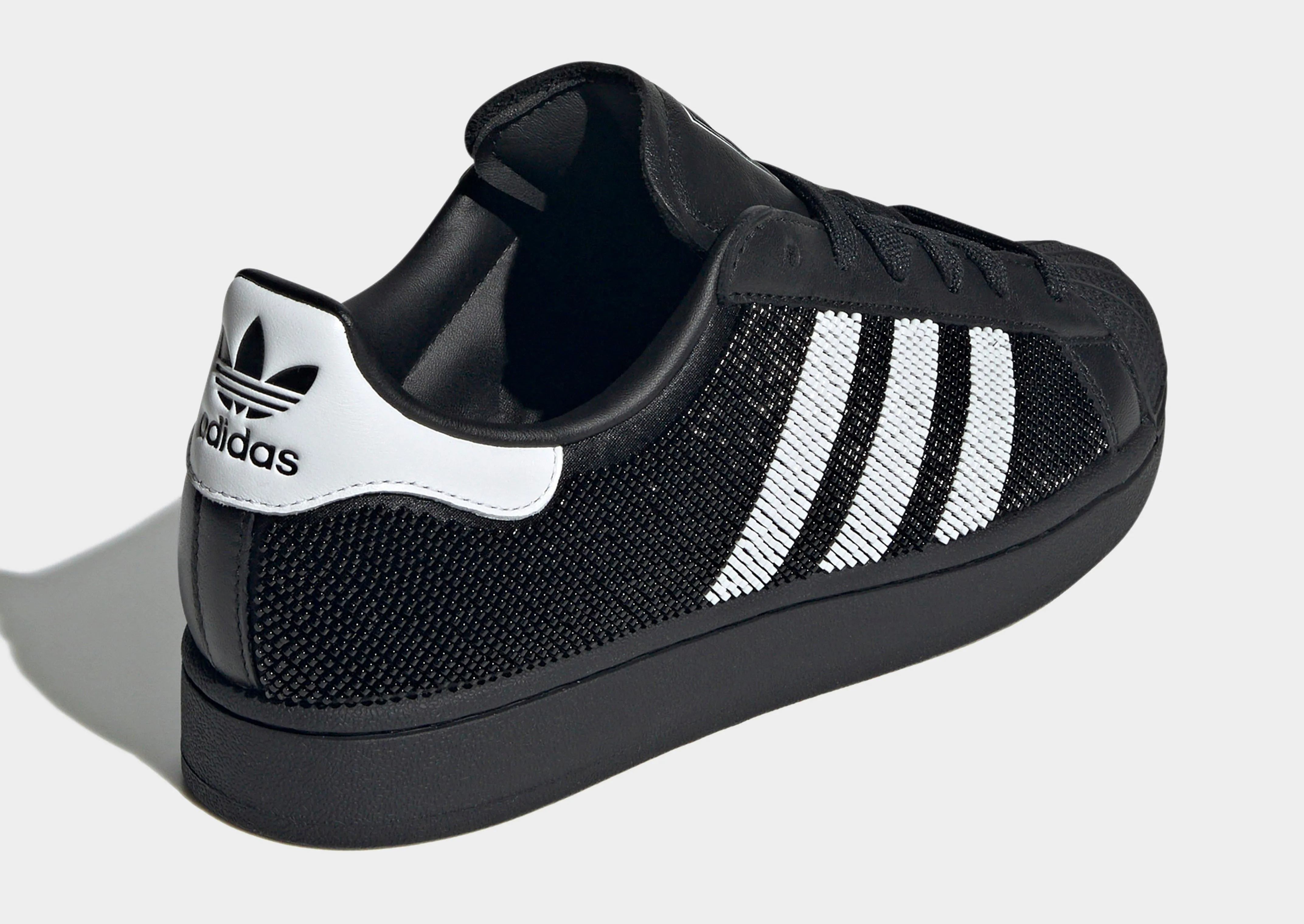 Sneaker Bags Walk Smooth Superstar II Women's