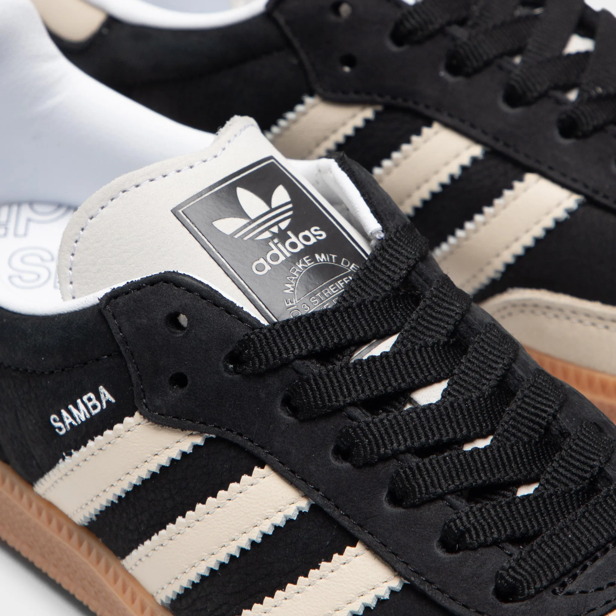 adidas Women's Samba OG Core Black / Wonder White - Silver Met. Non Slip Outsole Patterns Bendable