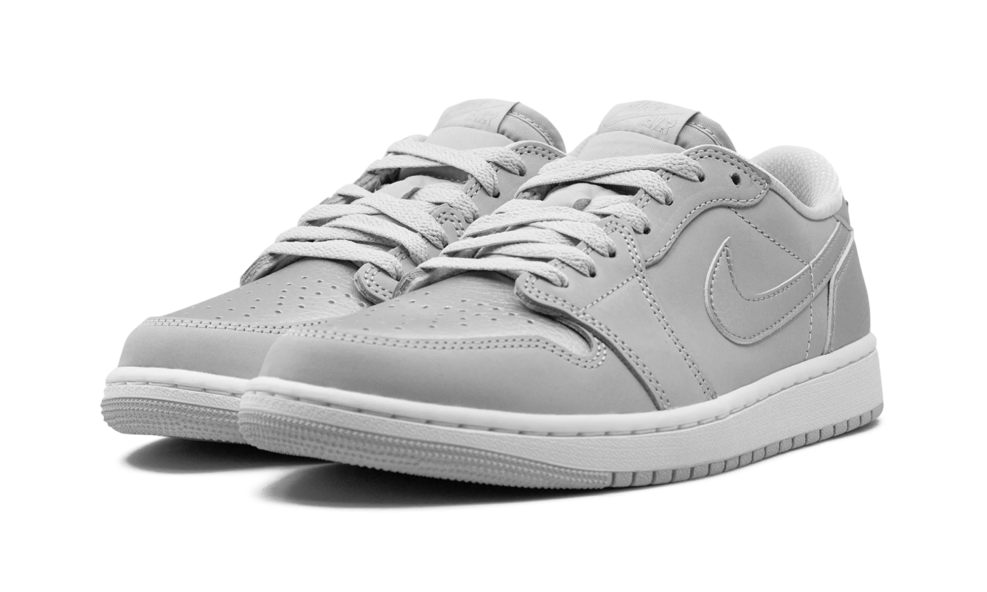 Style Routine Air Jordan 1 "Metallic Silver"