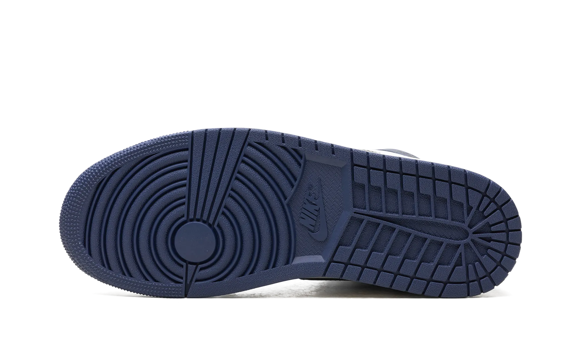 Air Jordan 1 Retro High OG "Midnight Navy" Fashion Movement Grippy Outsole