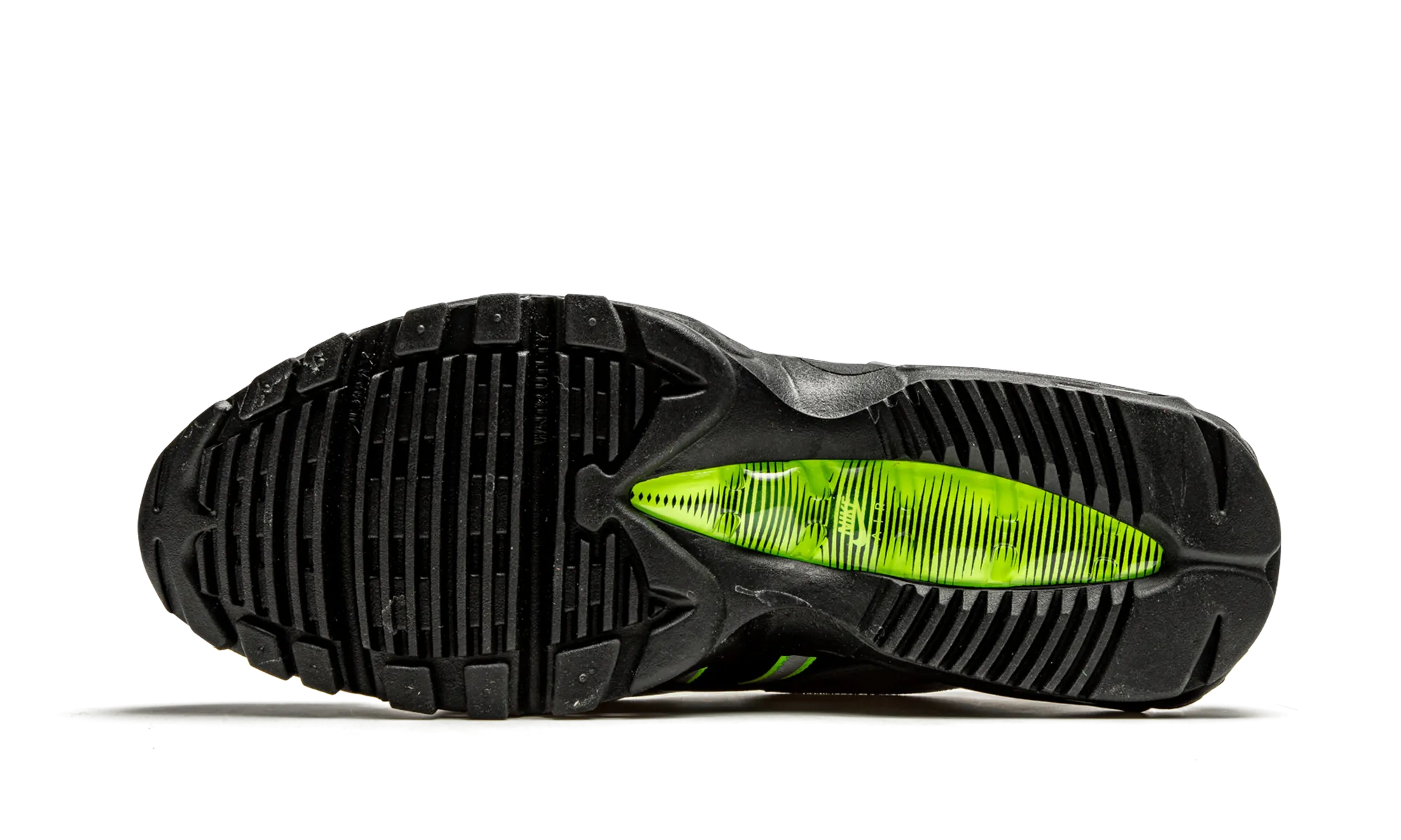 lightweight - construction - feature shoes Air Max 95 NDSTRKT "Neon"