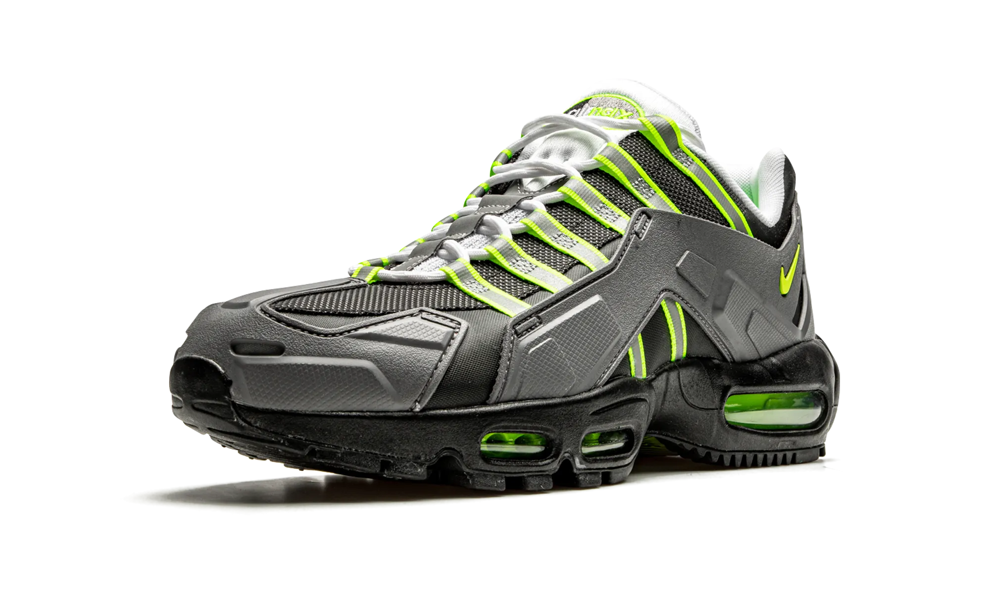 Air Max 95 NDSTRKT "Neon" running in dark colors pastel shoes