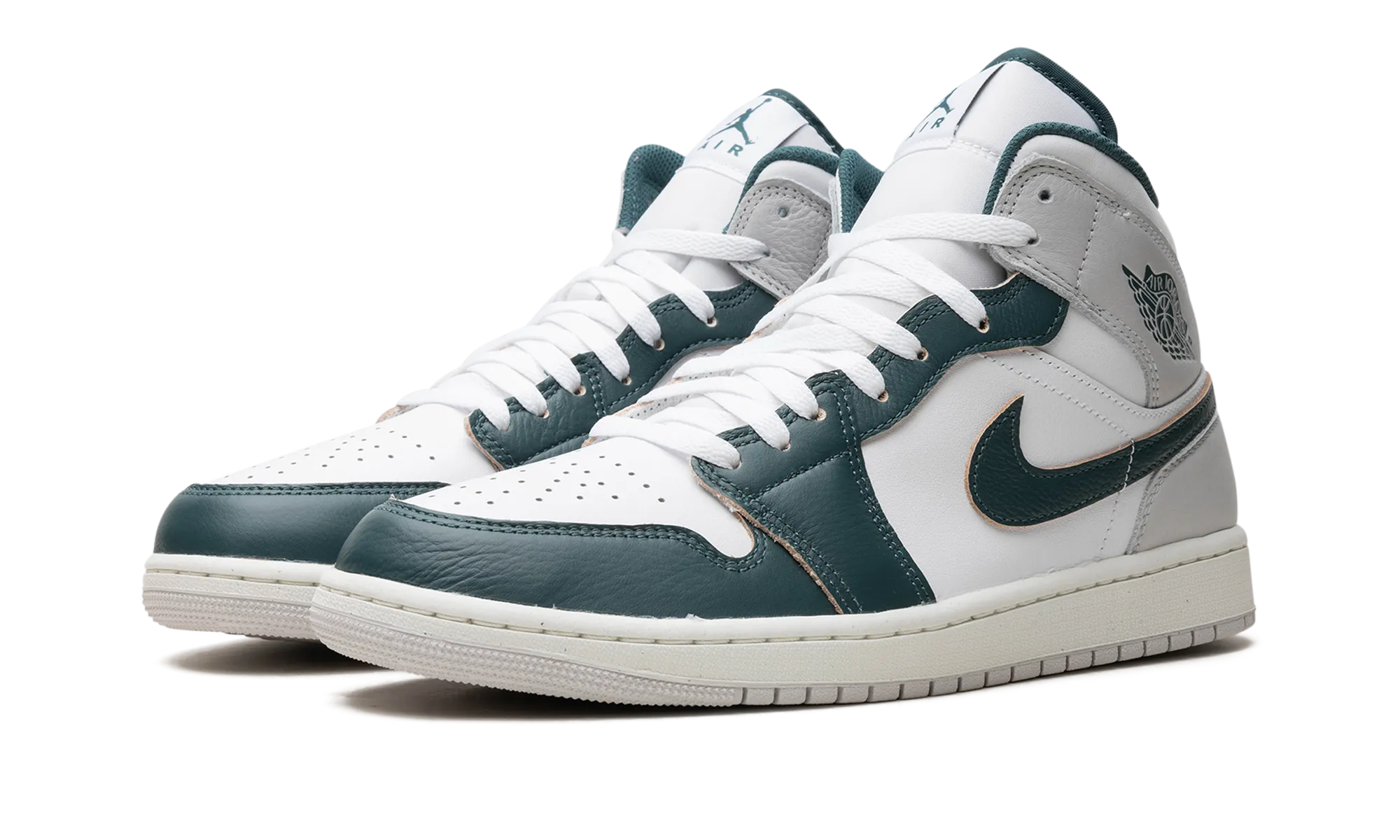 Air Jordan 1 "Oxidized Green" Low Cushion