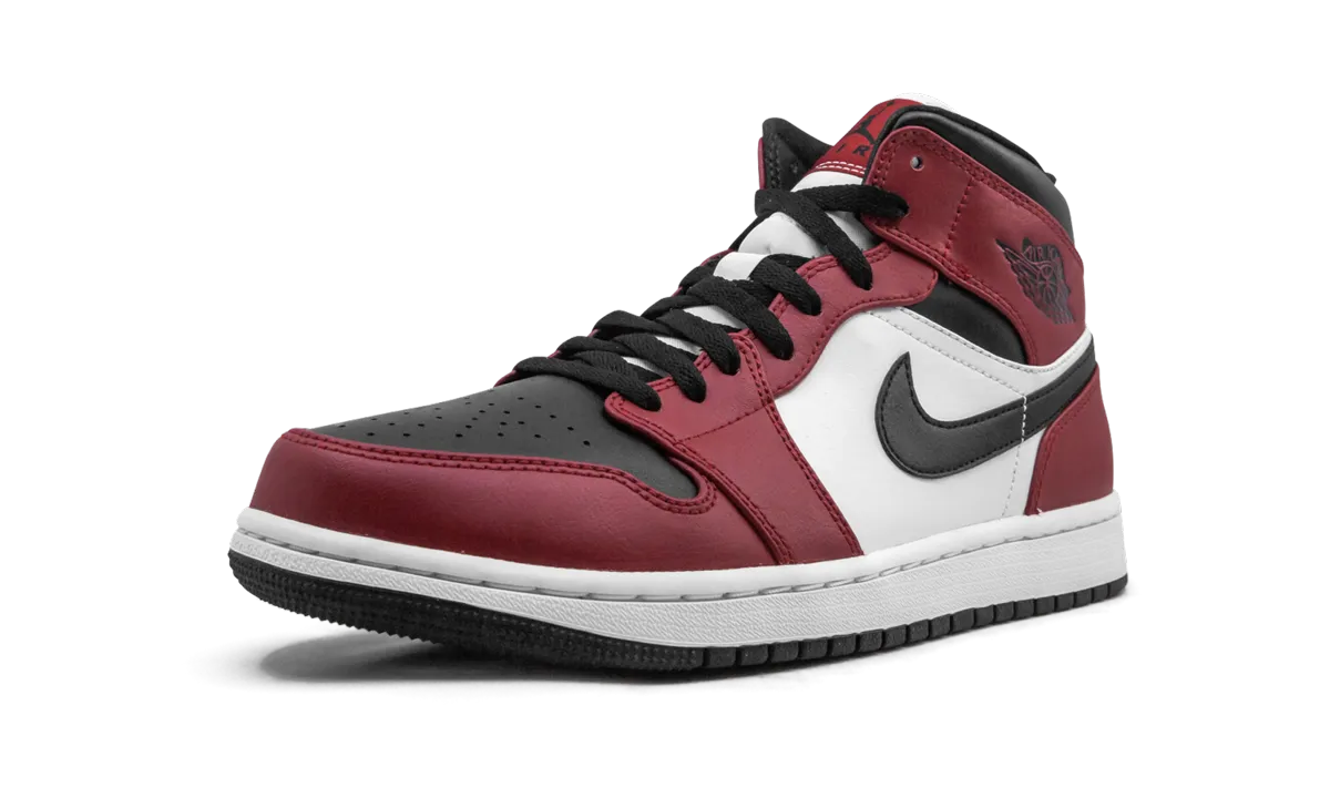Air Jordan 1 Mid "Chicago Black Toe" Lace Up