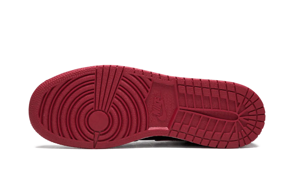 Minimalist Look Air Jordan 1 Retro High OG GS "Bred 2013"