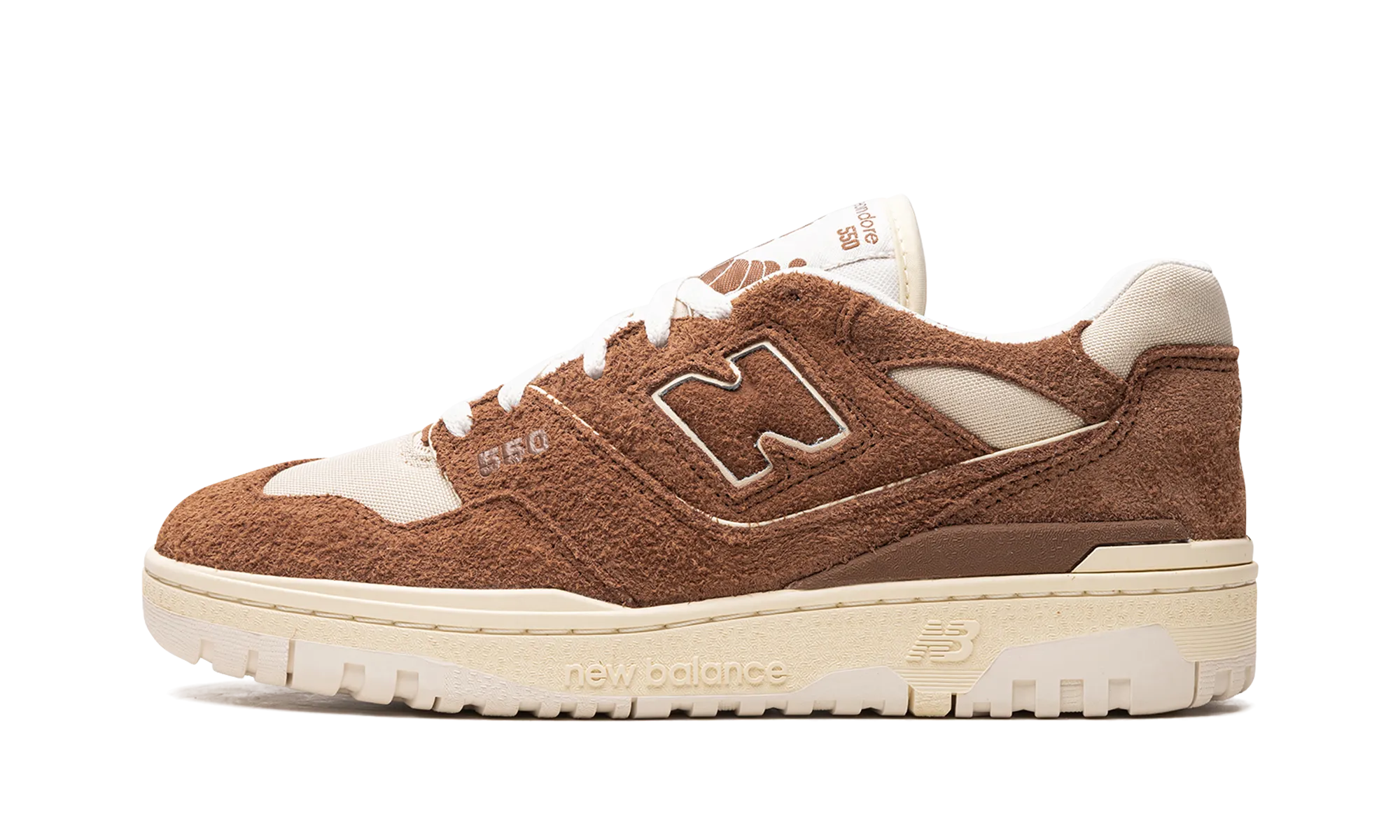 550 "Aim?? Leon Dore - Brown Beige" soft - surface running gear cloudy day running shoe circumstance