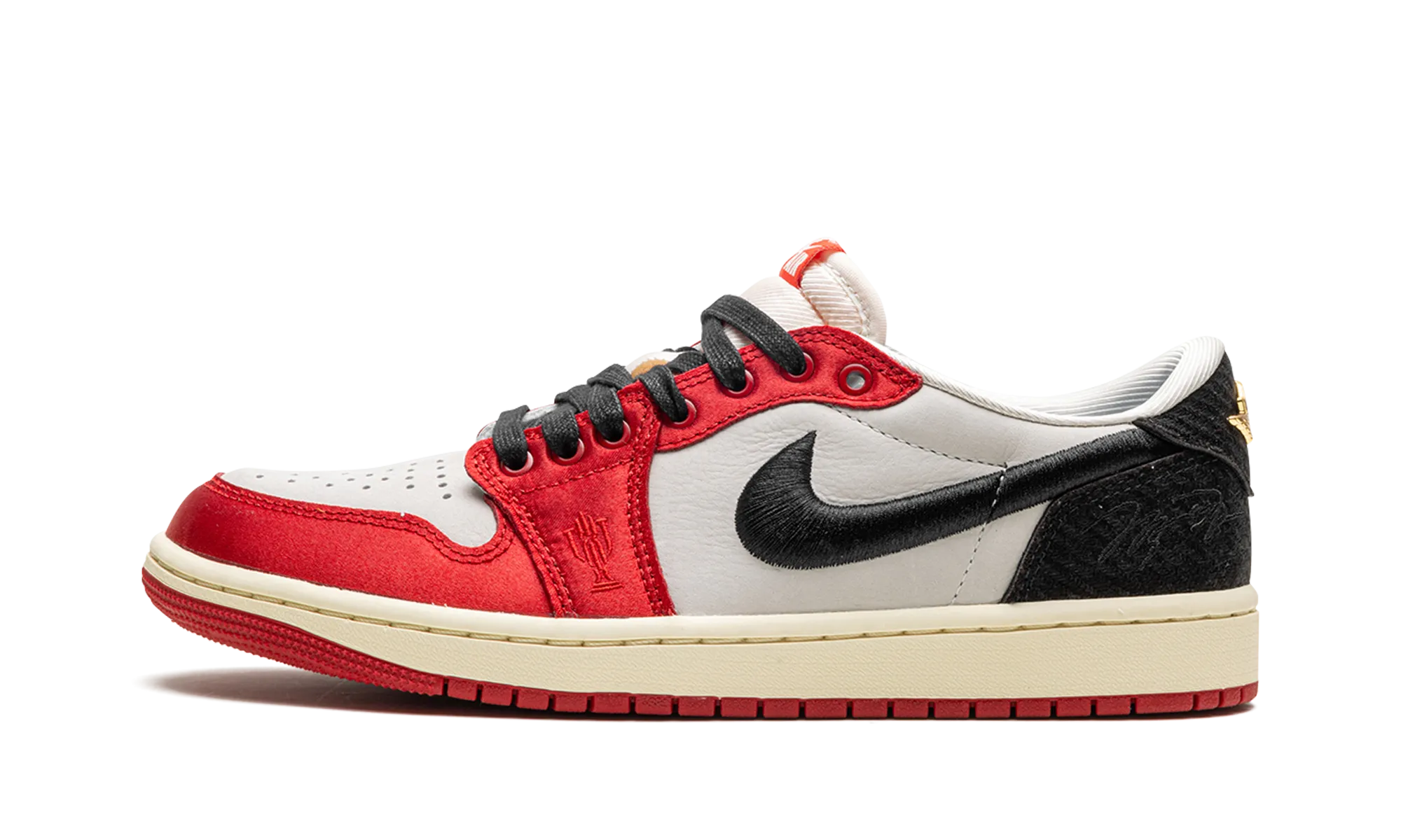 Air Jordan 1 "Trophy Room - Away" Subtle Detail