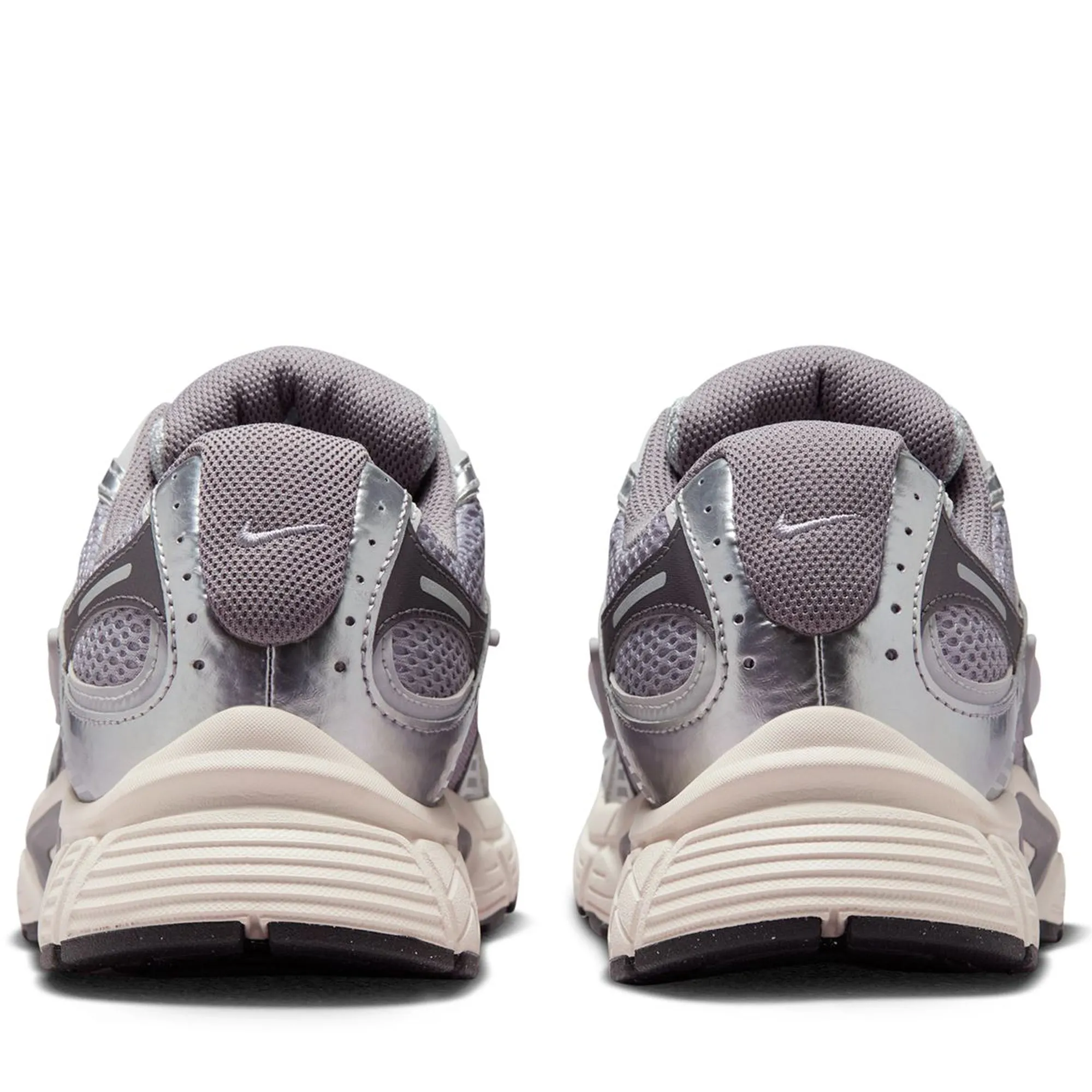 Nike V5 RNR - Cement Grey/Grey Fog Daily Trainer Streamlined ease
