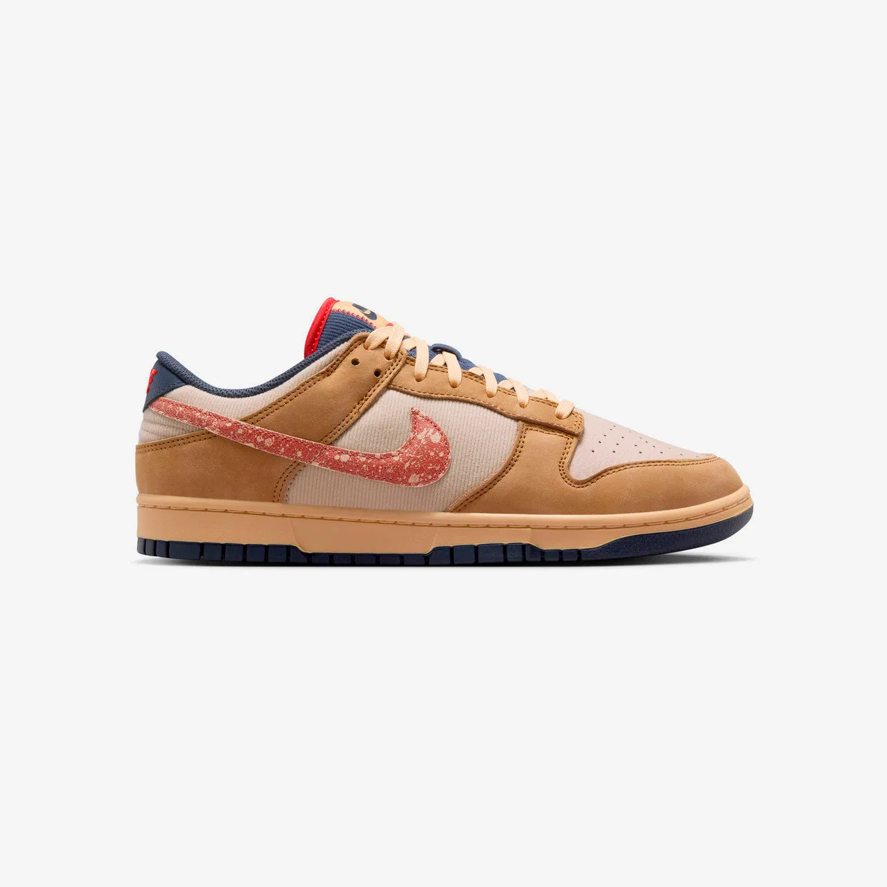 Dunk Low Retro SE Ortholite insole Recycled Material