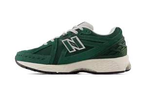 1906R "Nightwatch Green" easy - to - take - off shoes