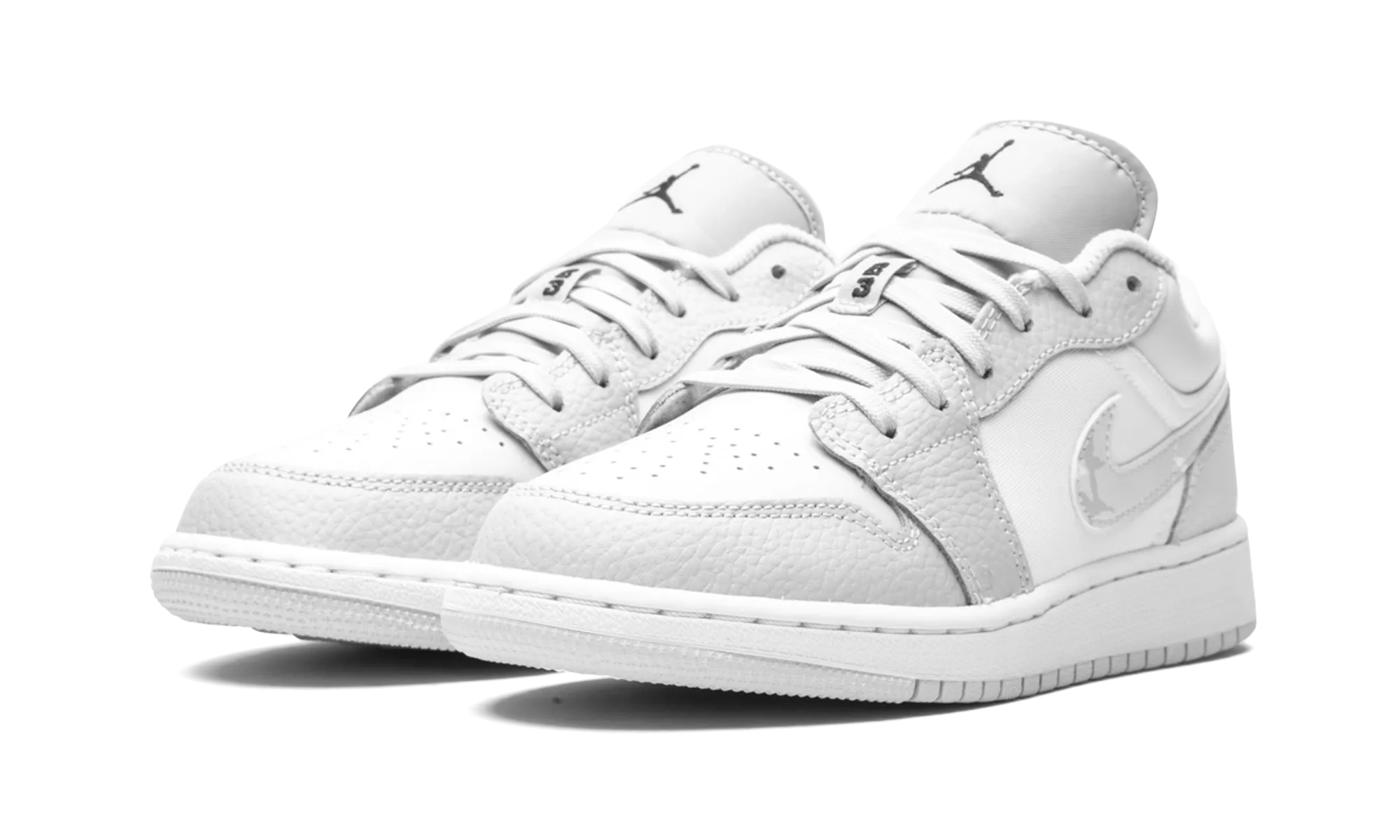Pressure Zoned Cushioning Breathable Use Air Jordan 1 Low SE GS "Grey Camo Swoosh"