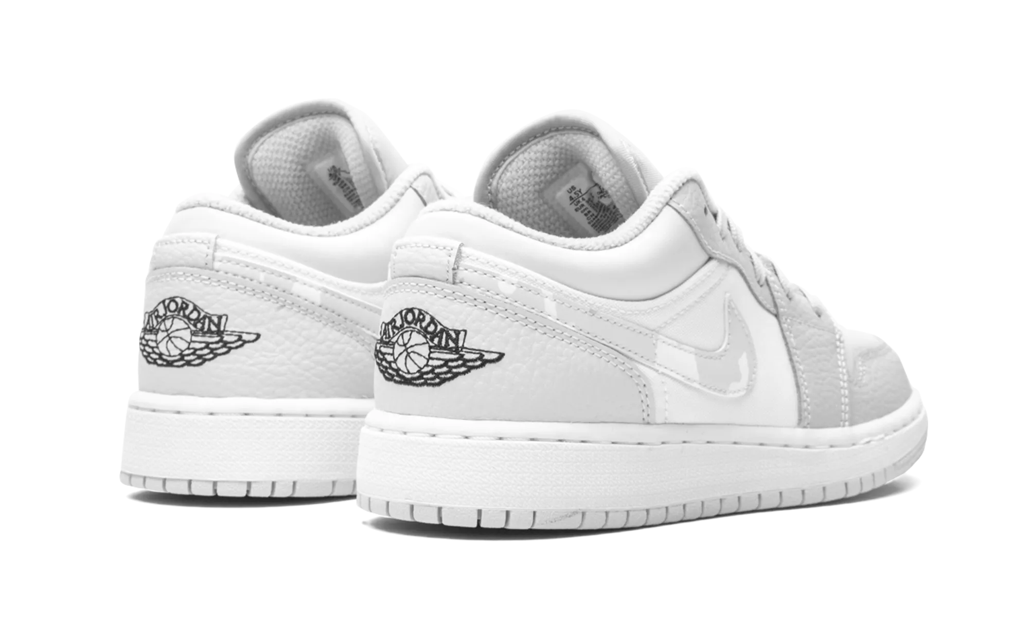 Air Jordan 1 Low SE GS "Grey Camo Swoosh" Effortless Ease