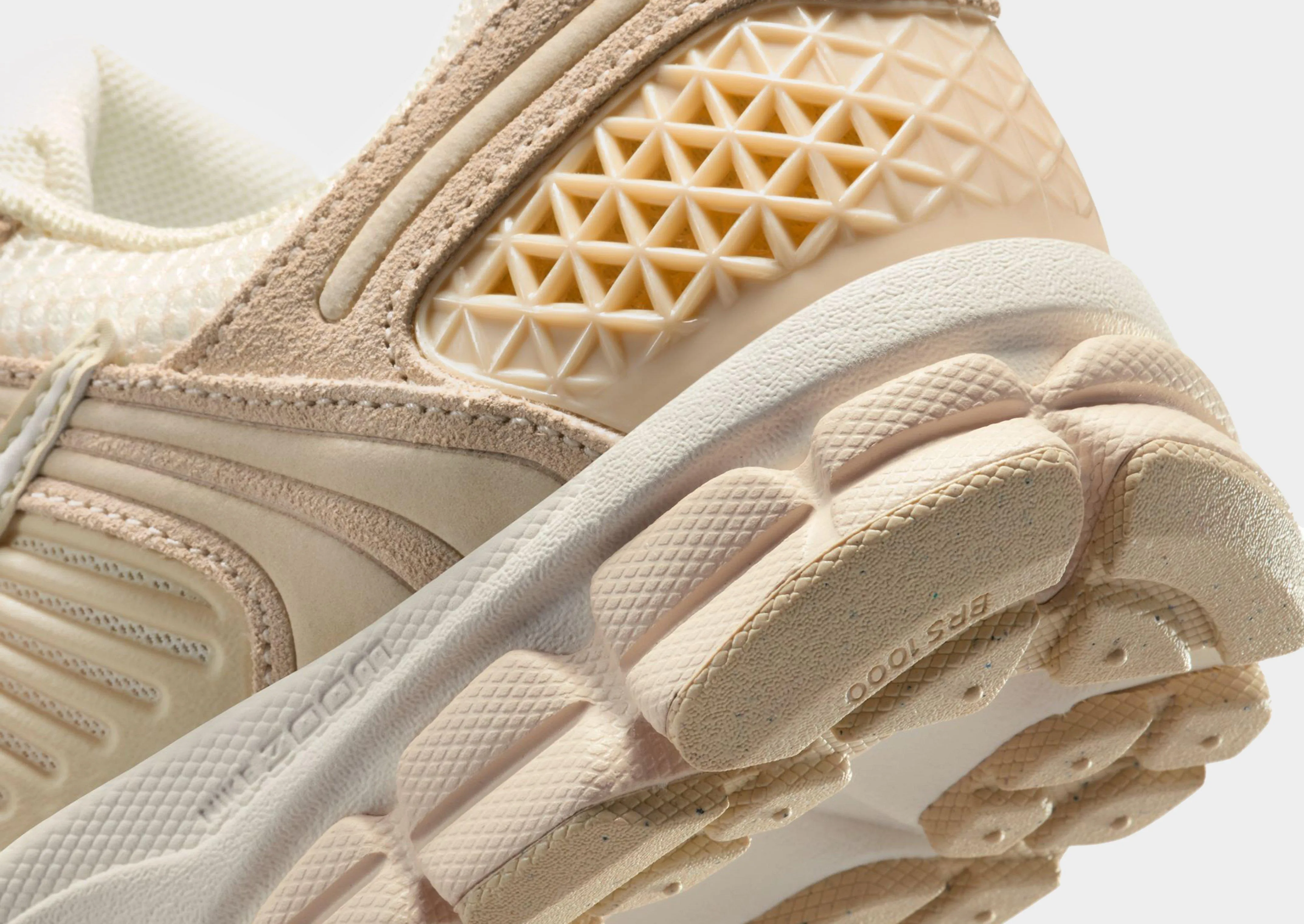 Vomero 5 Women's Supination control